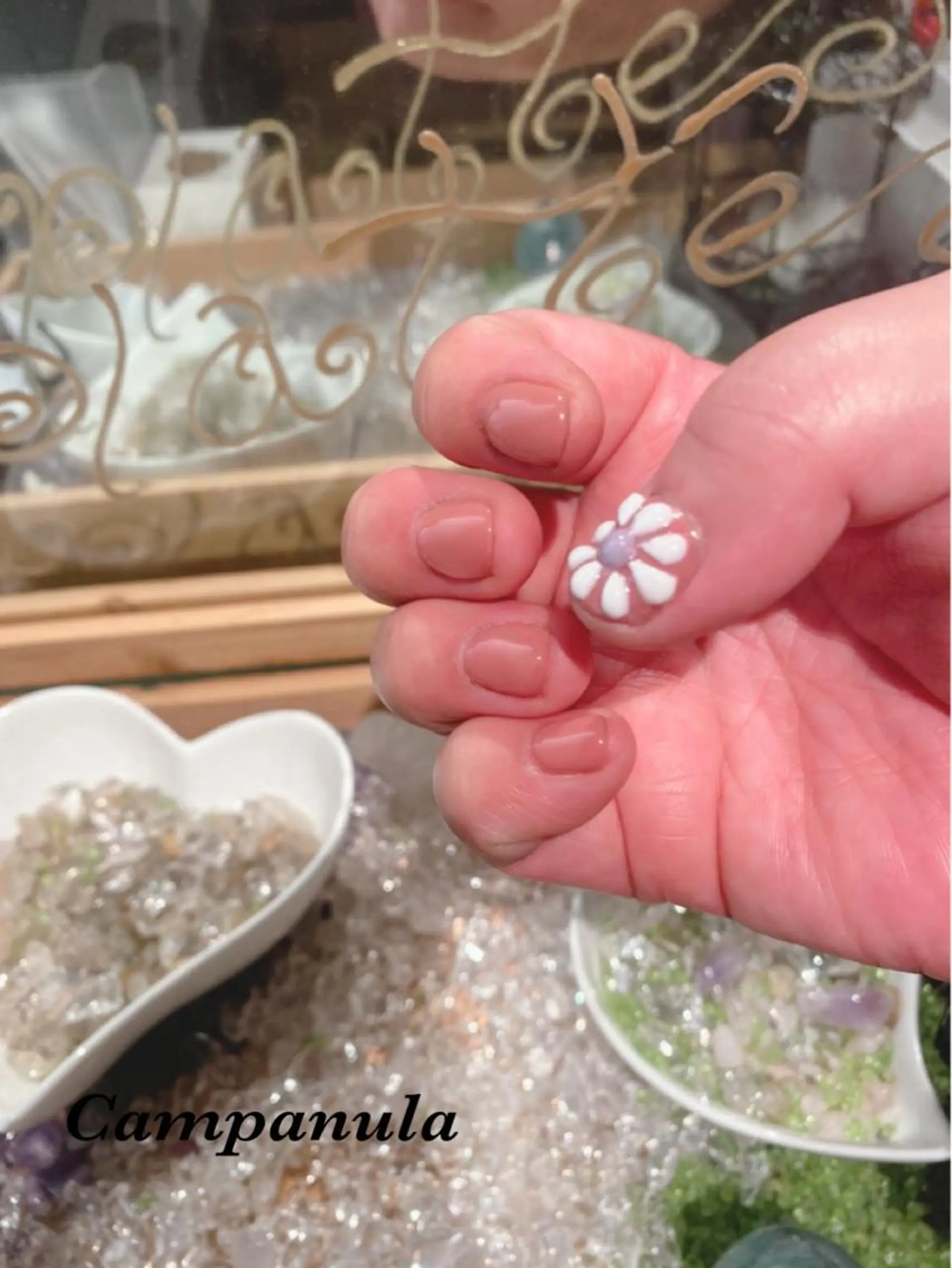 ネイル アートネイル ワンカラーネイル ネイルケアサロン Campanulaのネイルデザイン