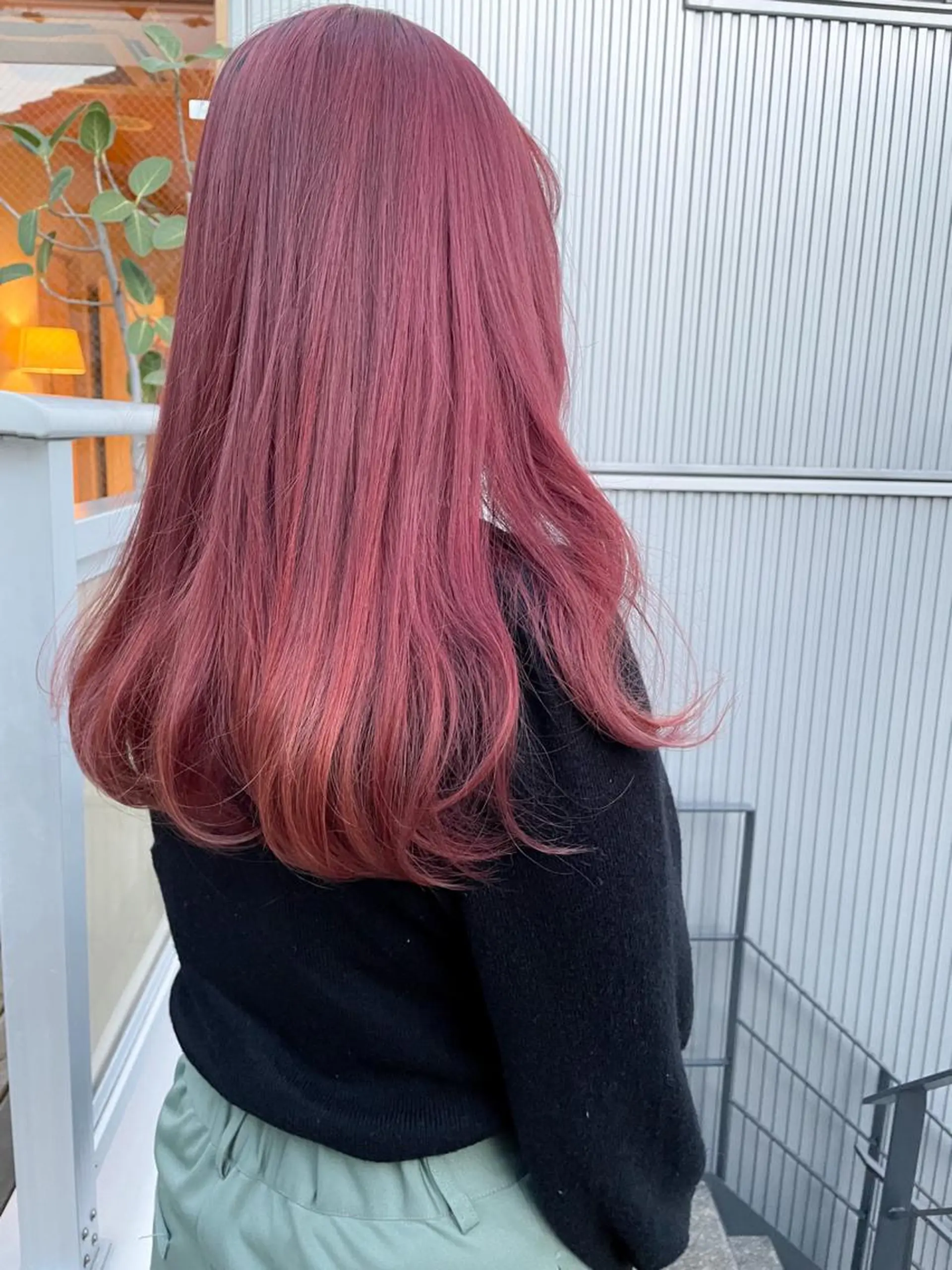 ロング カラー ヘアカラー 藤井 みなみのヘアスタイル