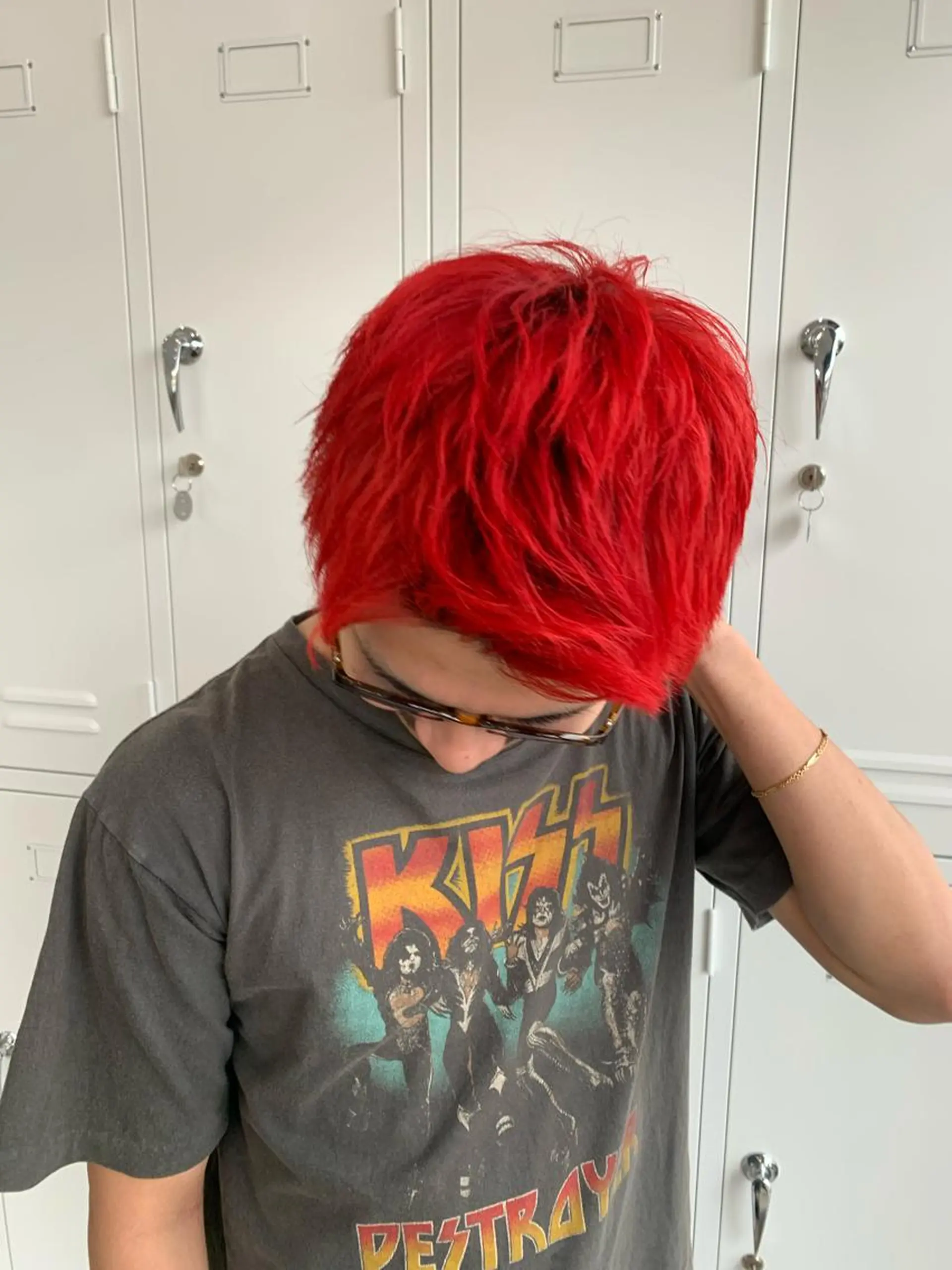 ショート カラー メンズ レッドカラー YU KIのヘアスタイル