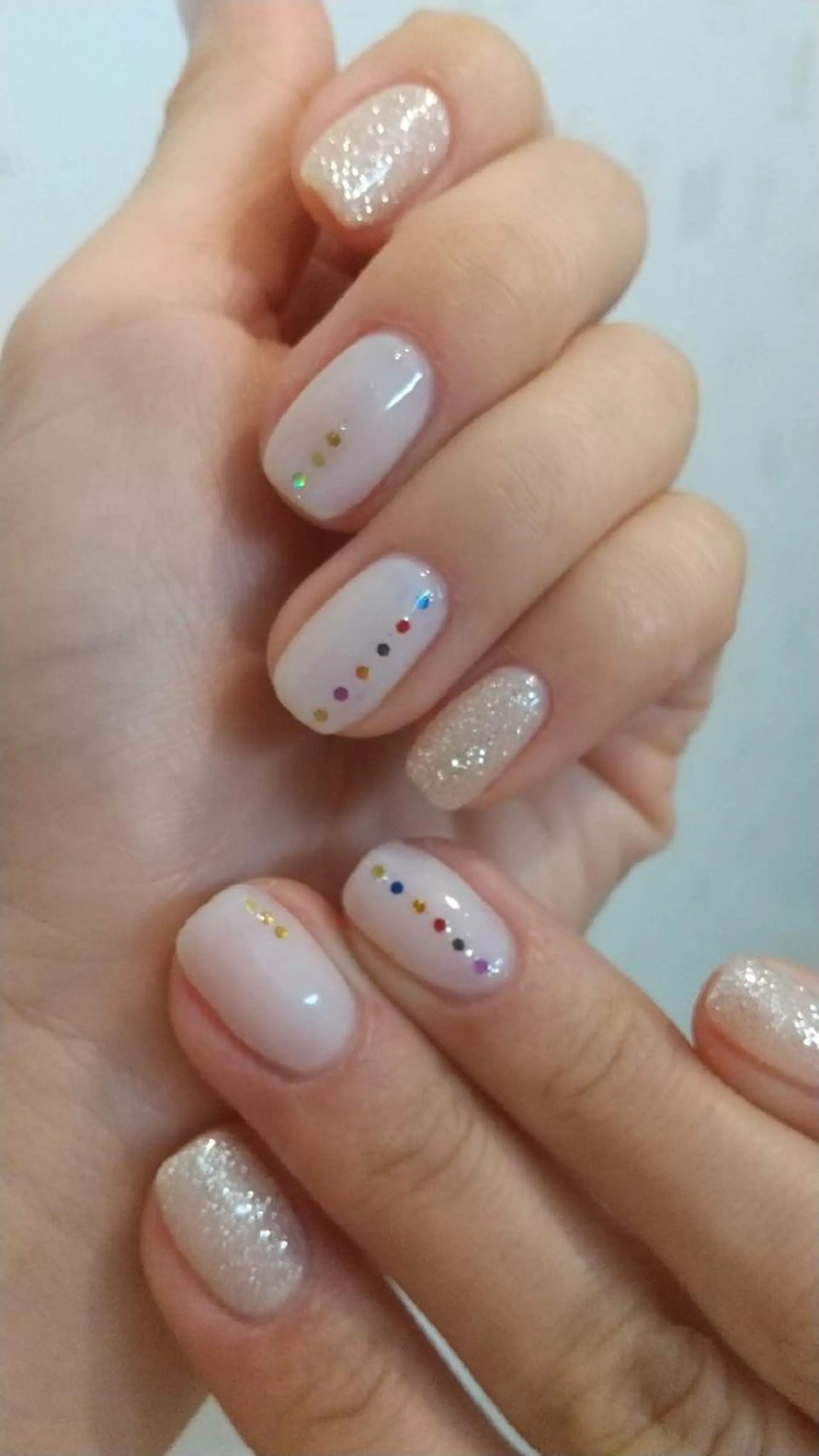 ネイル ホログラムネイル ワンカラーネイル improve /mamiのネイルデザイン