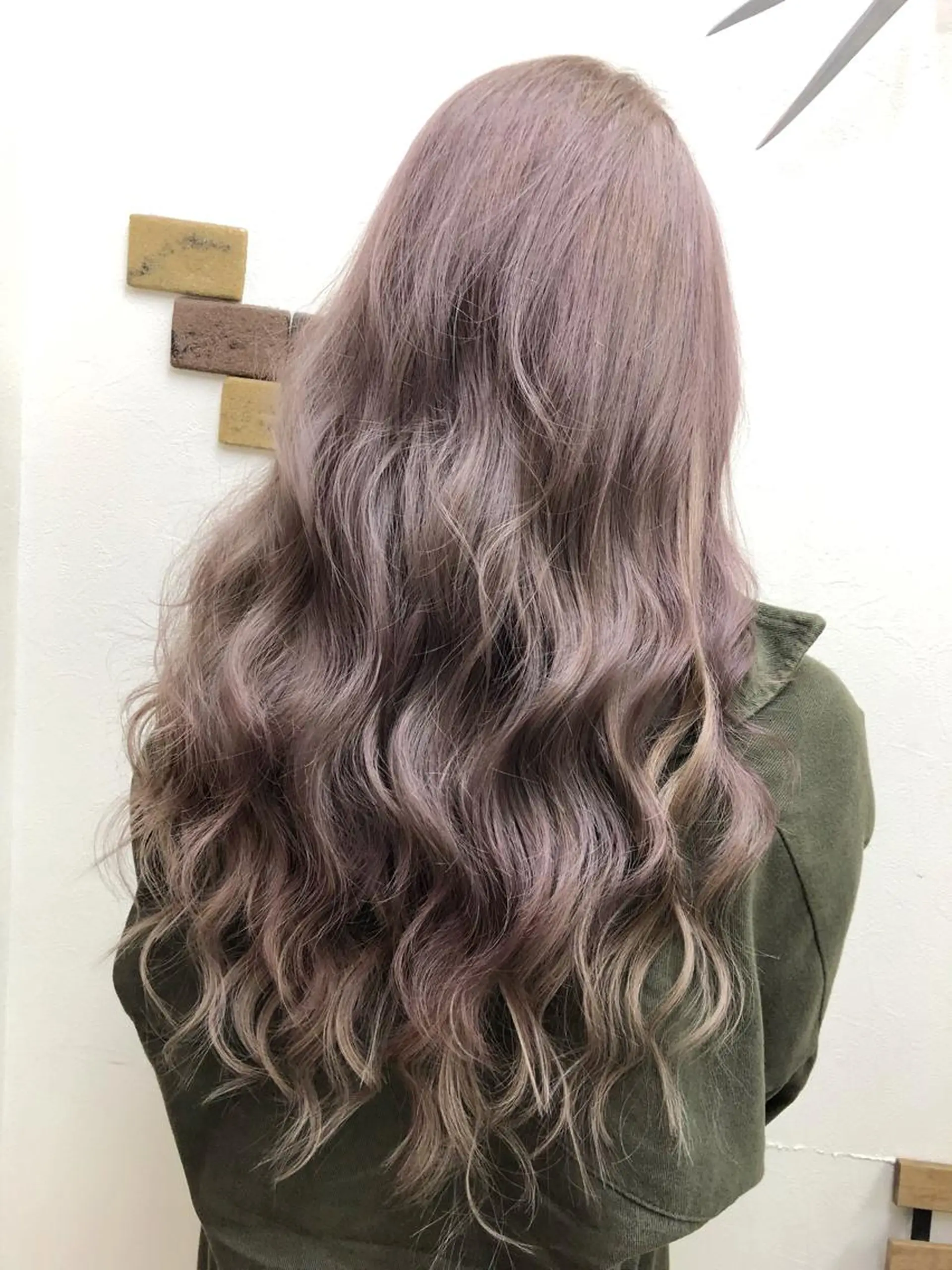 ロング カラー シールエクステ アッシュ エクステ KEISUKE/カラ ー🐶シールエクステのヘアスタイル