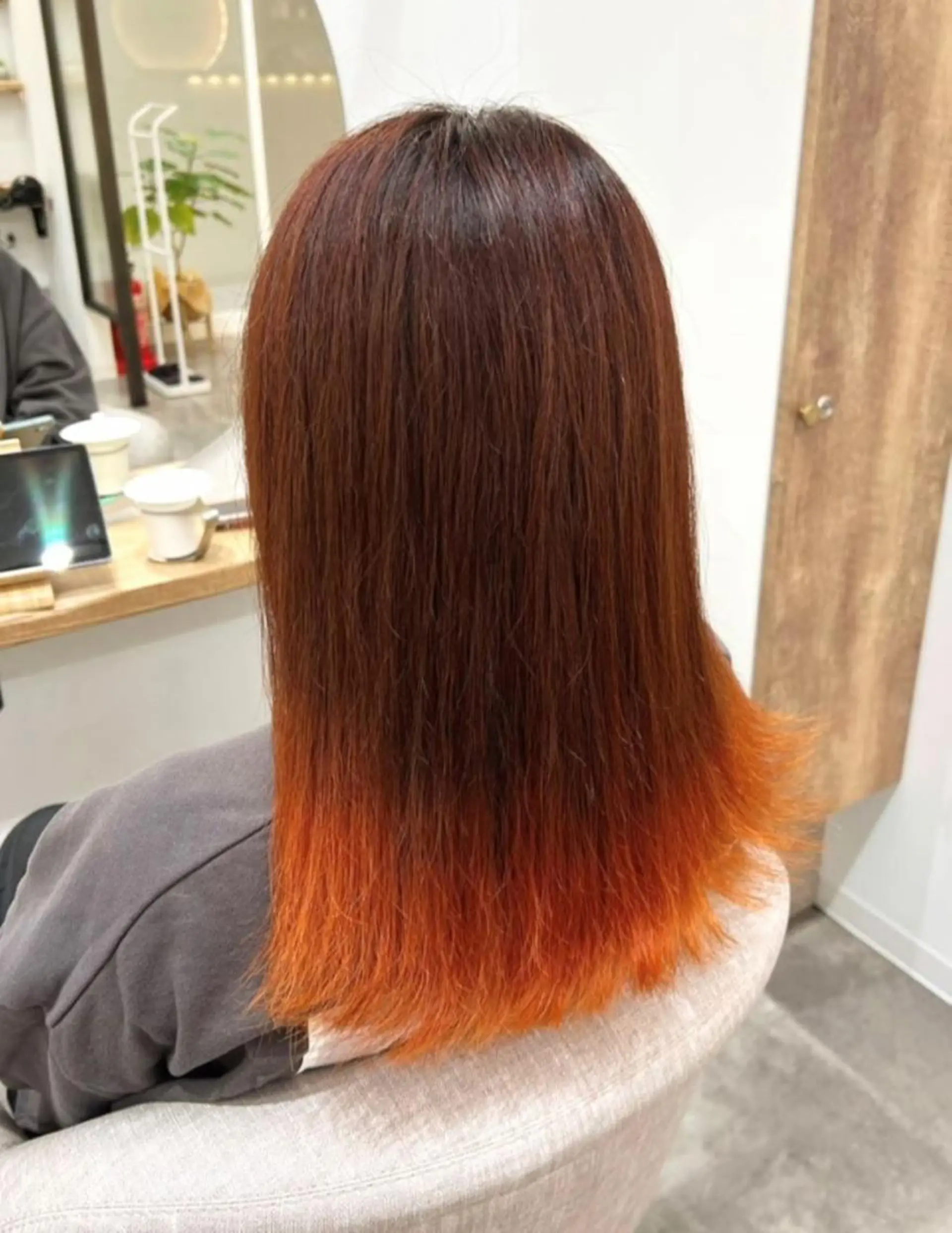 セミロング Seina セイナのヘアスタイル