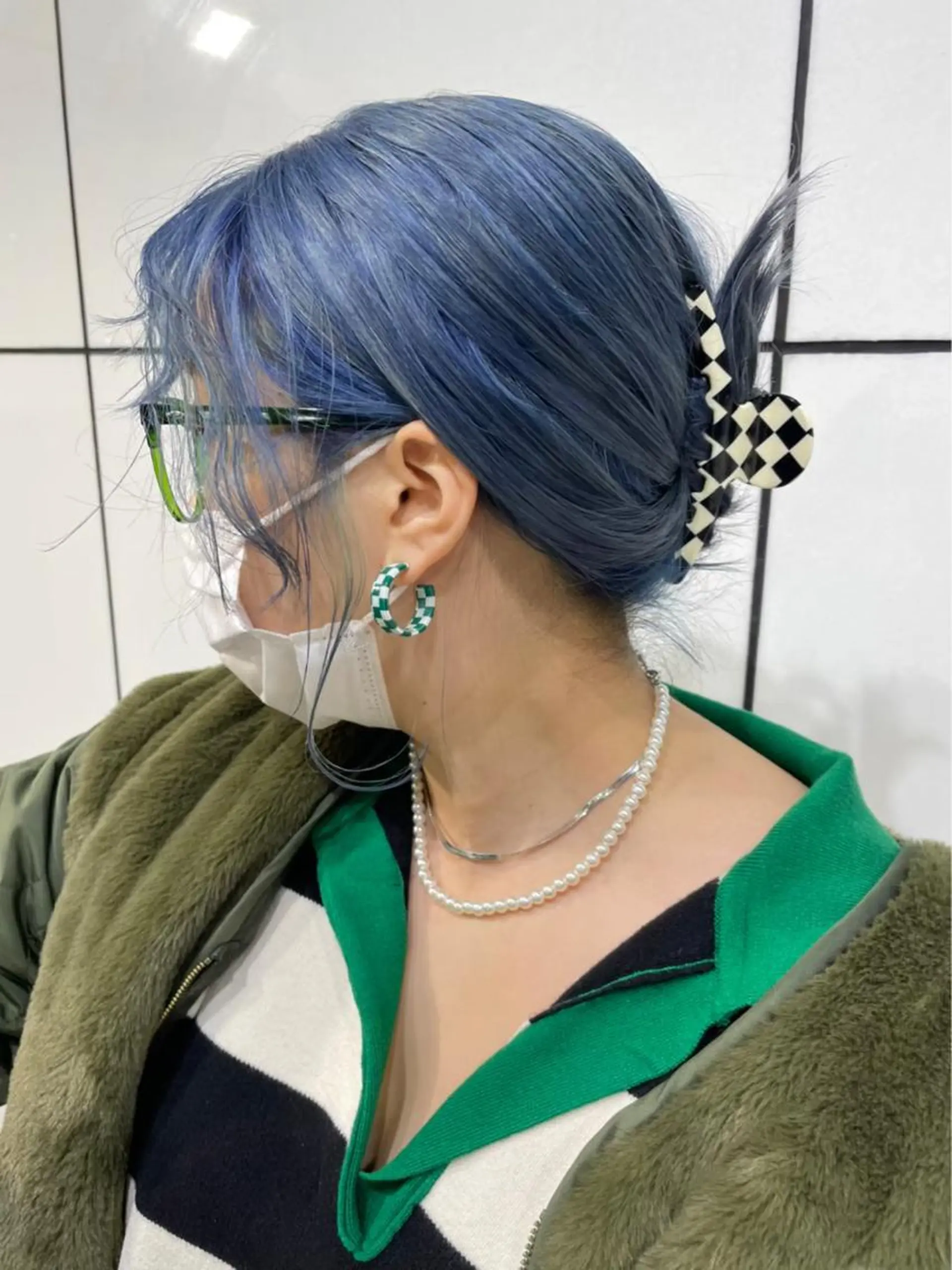 カラー ブリーチ ブルーカラー ケアブリーチ ダブルカラー イヤリングカラー 透明感カラー こだわりカットあさみのヘアスタイル
