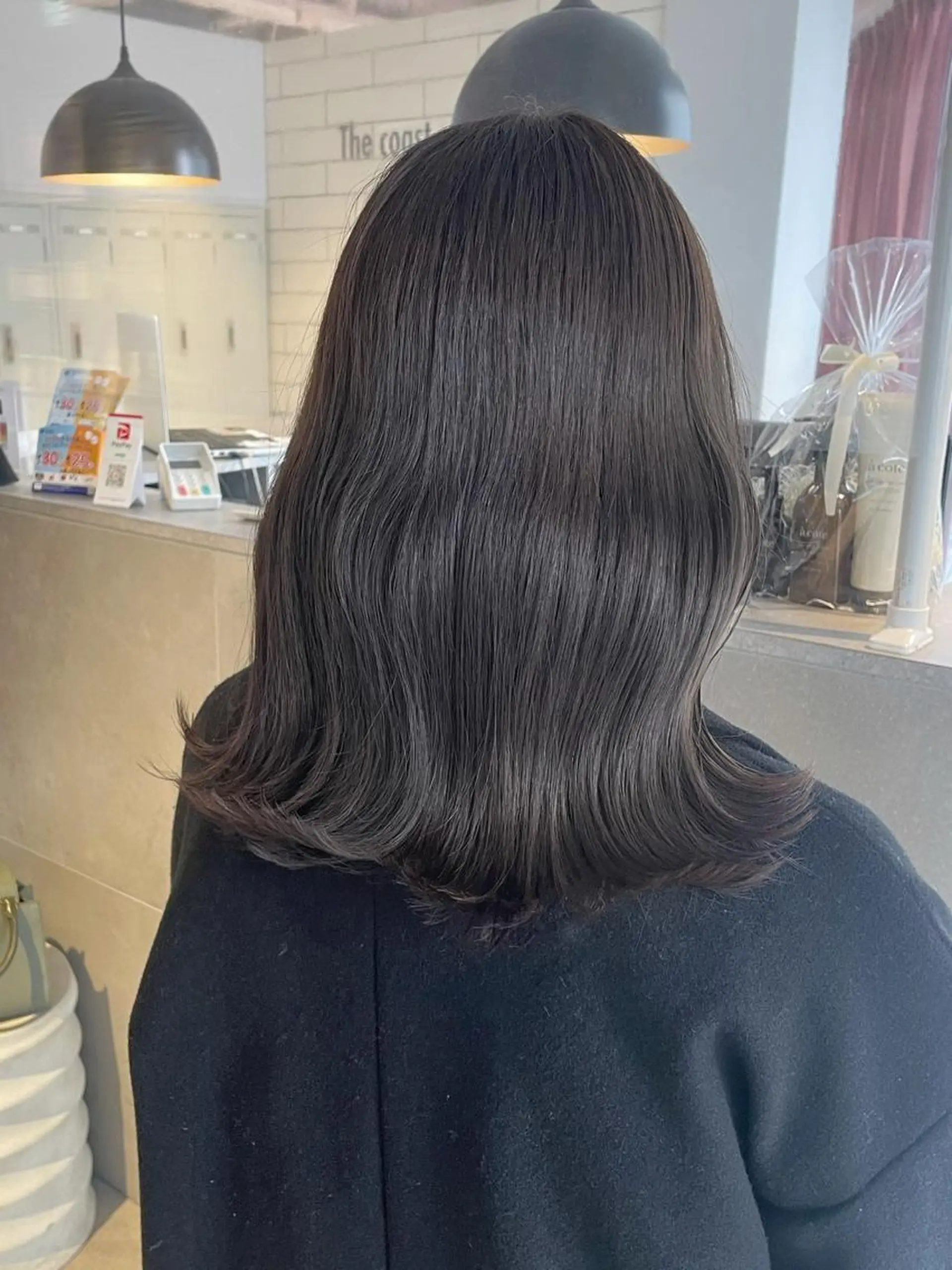 ミディアム カラー レイヤー/髪質改善カ ラ-🤍津田奈々美‎のヘアスタイル