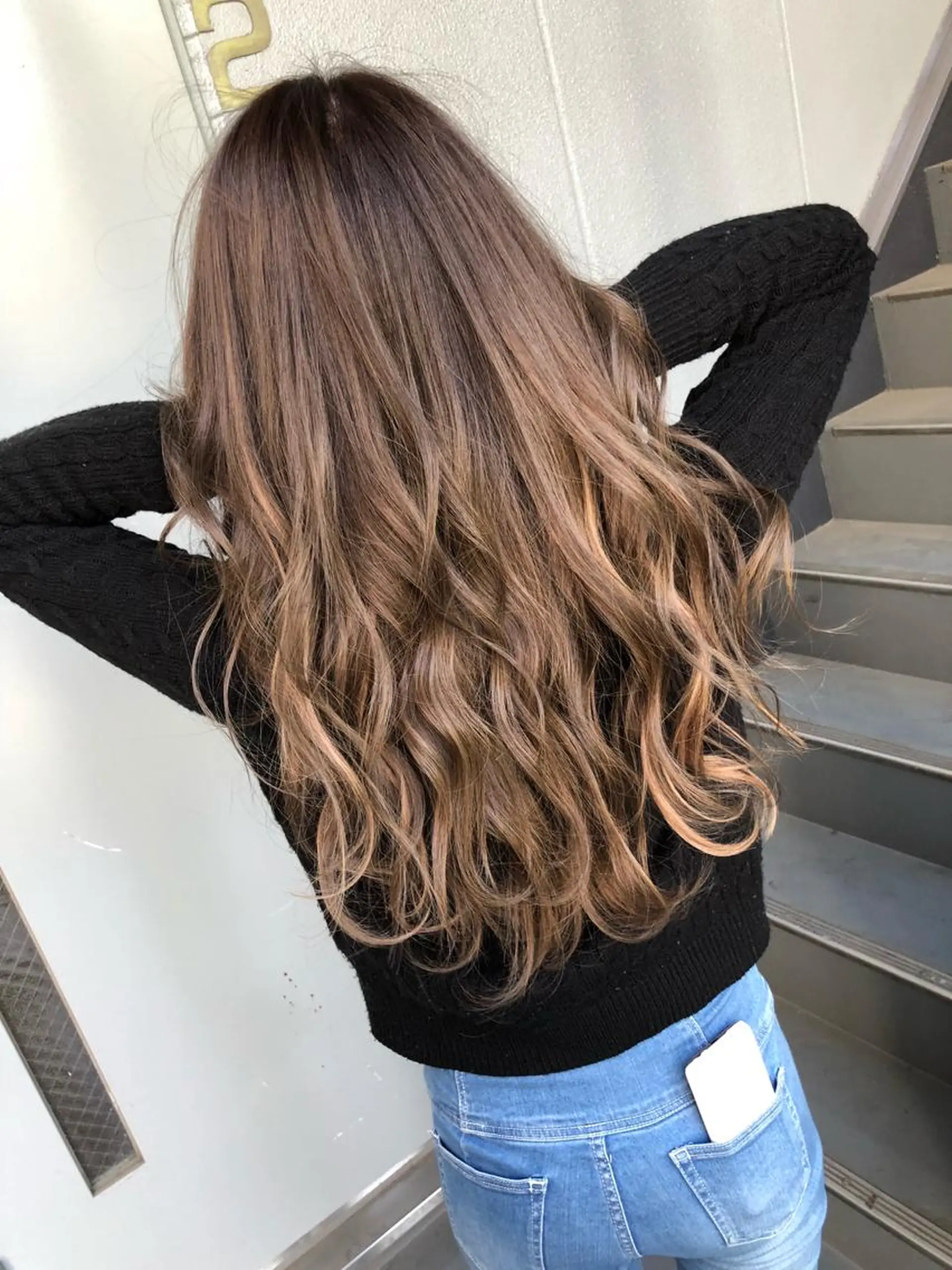 ロング カラー シールエクステ ベージュカラー グラデーションカラー メッシュ エクステ ヘアカラー FERNA池袋所属・マンツーマン施術✂︎ 金田尚久🎨のヘアスタイル