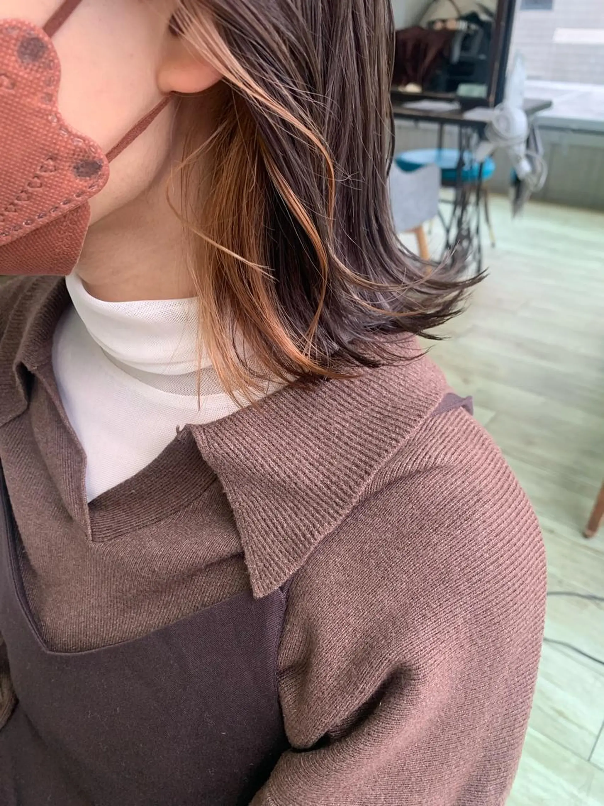 ミディアム カラー 暖色/まろベージュ/ シカタユウカのヘアスタイル