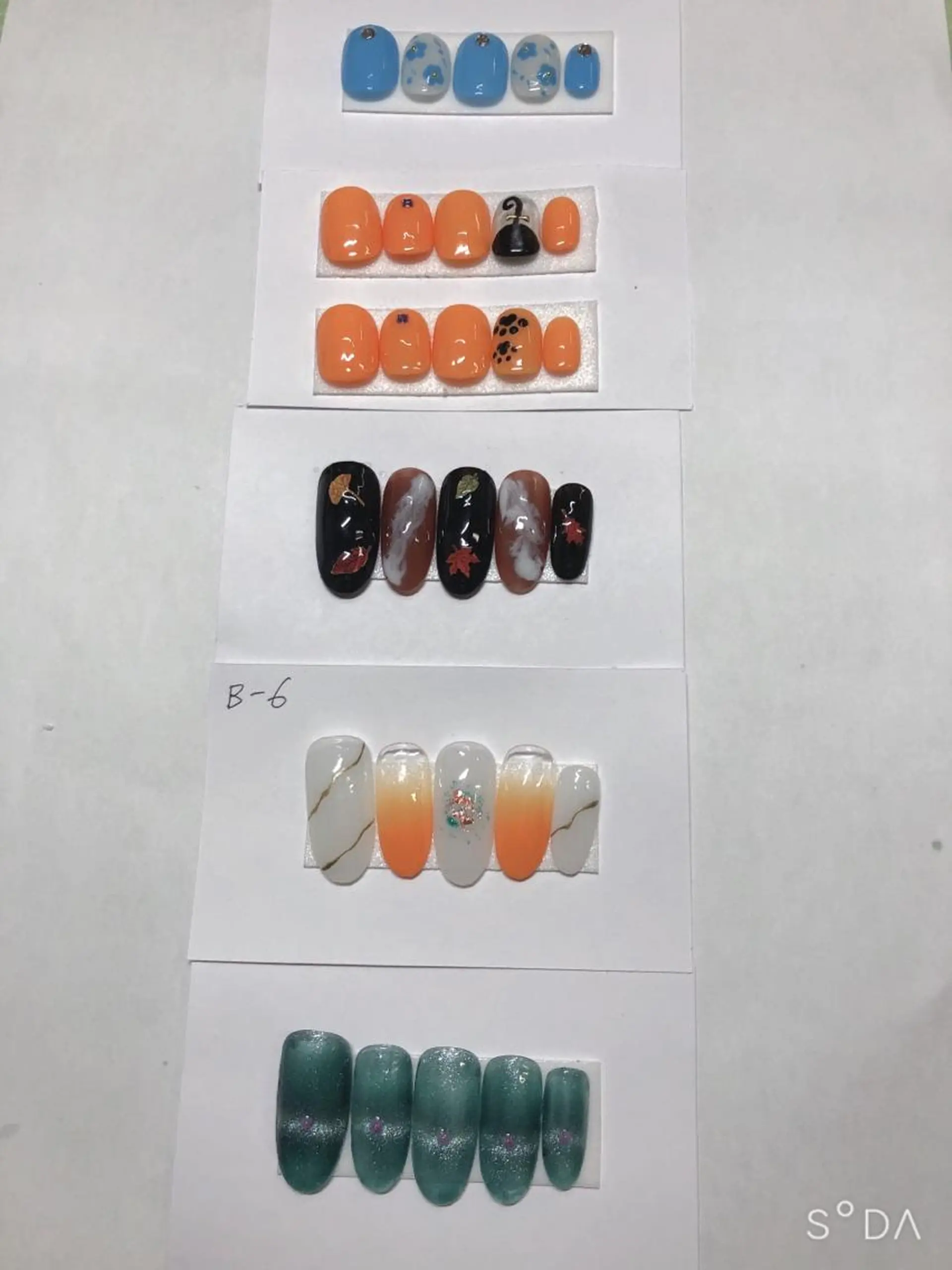 ネイル 中国整体院中の ネイルサロン💅のネイルデザイン