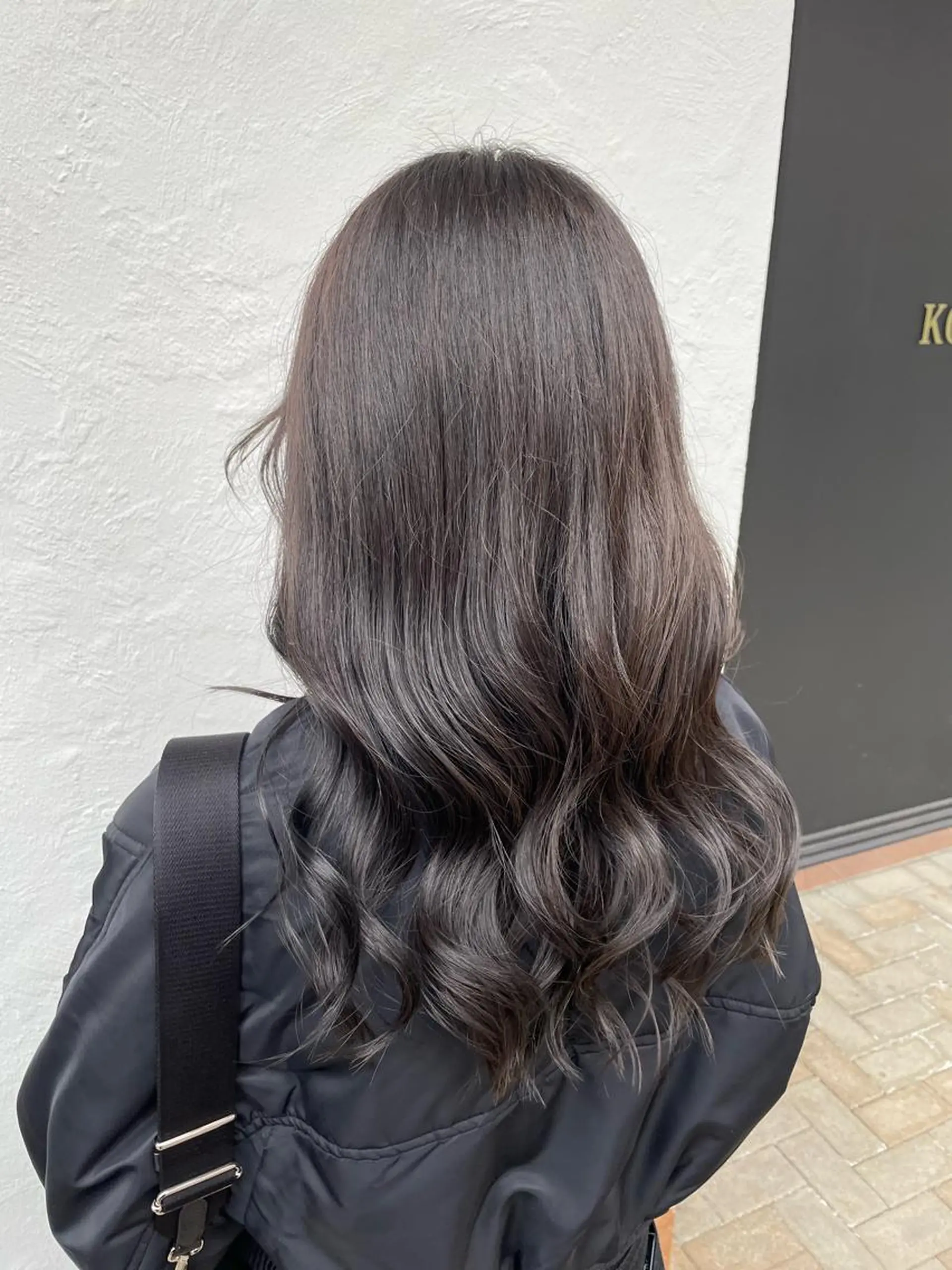 セミロング アッシュ アッシュブラウン 亀川蓮 Agu hairのヘアスタイル