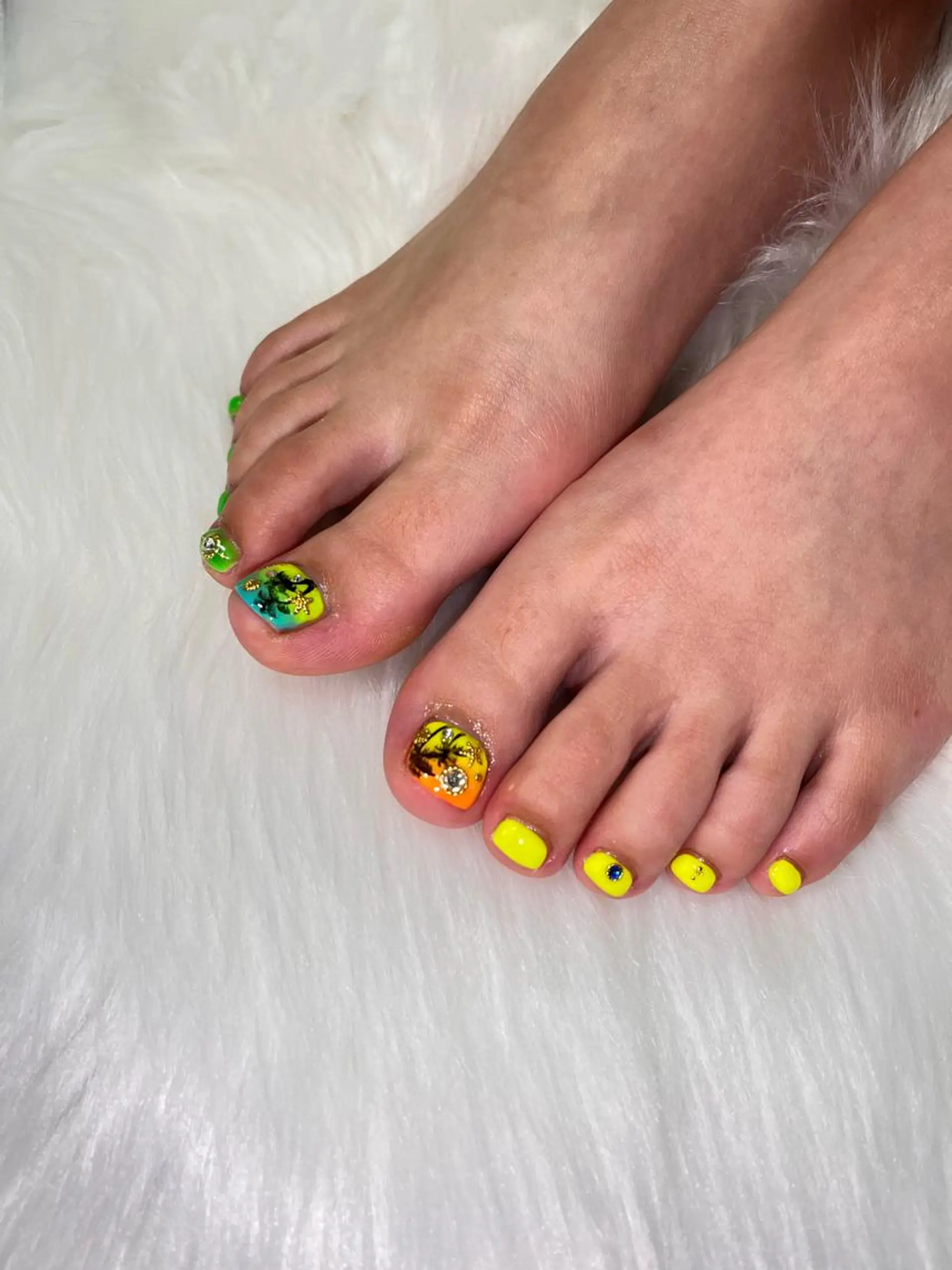 ネイル NAIL　Y's所属・NAIL　Y's 💙のネイルデザイン