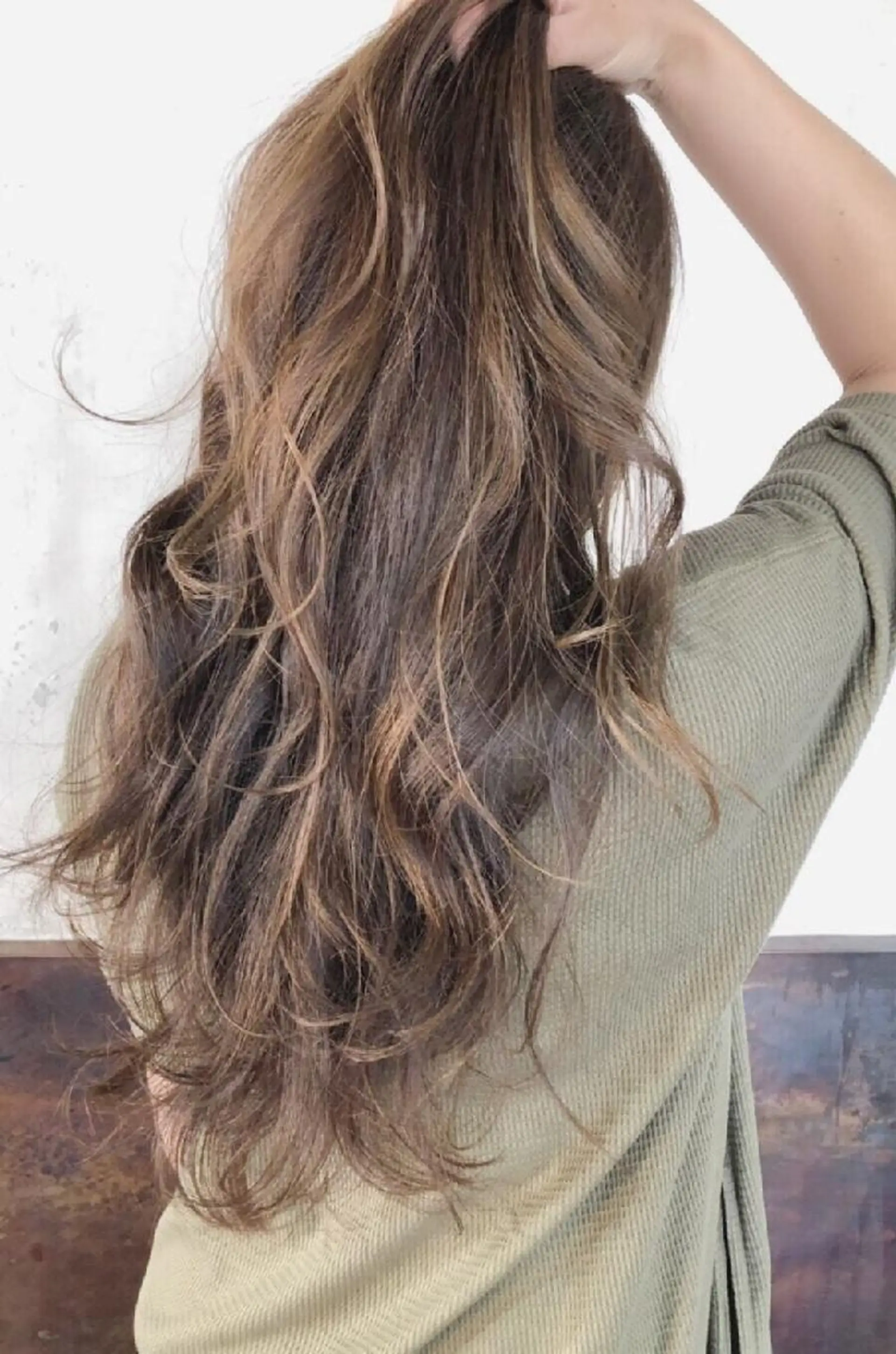 ロング カラー グラデーションカラー ハイライトカラー ハイライト Laissez Deuxのヘアスタイル