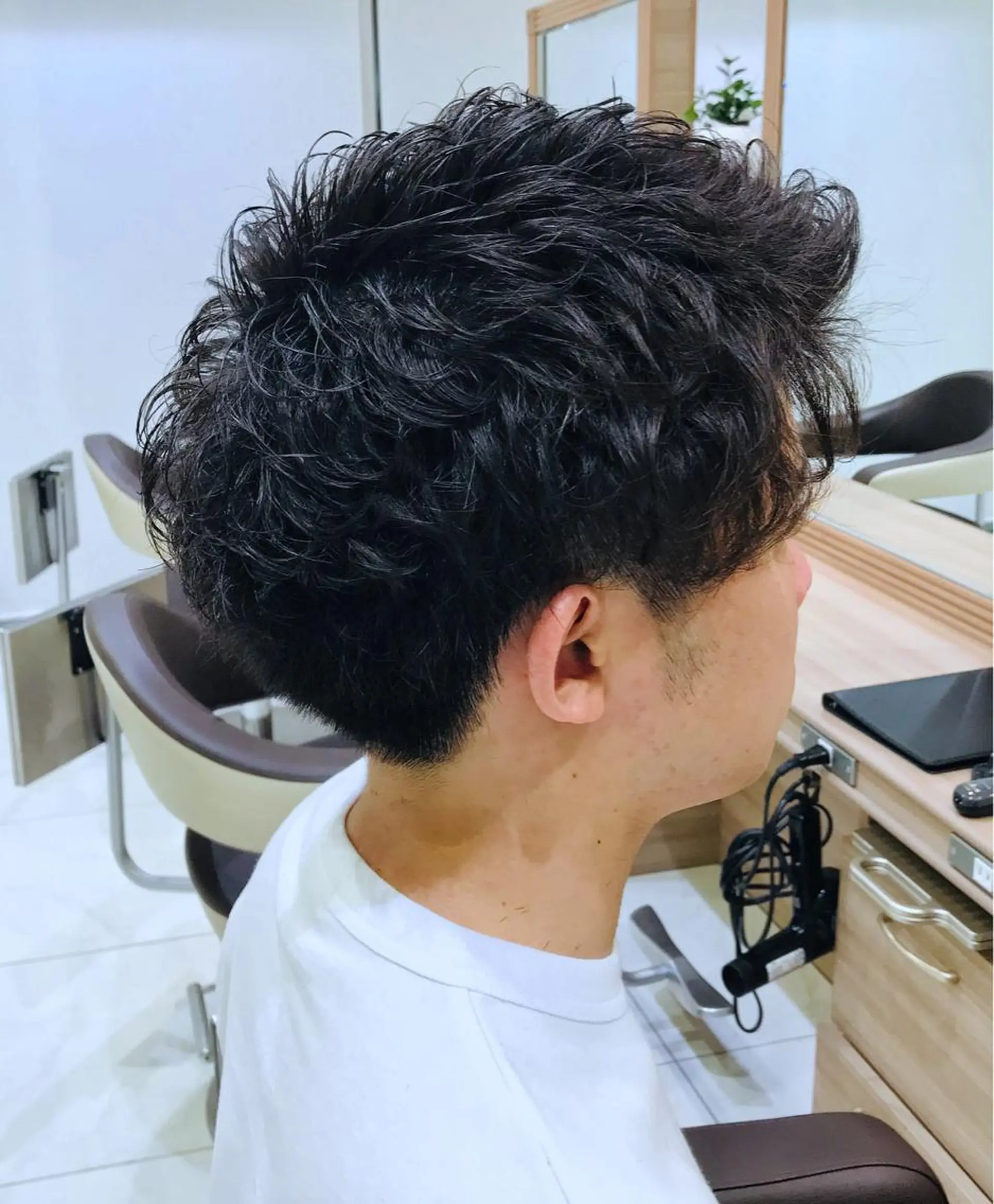 パーマ メンズ マッシュ メンズパーマ 刈り上げ ニュアンスパーマ カット パーマ 🌟メンズカット🌟 内田祥太のヘアスタイル