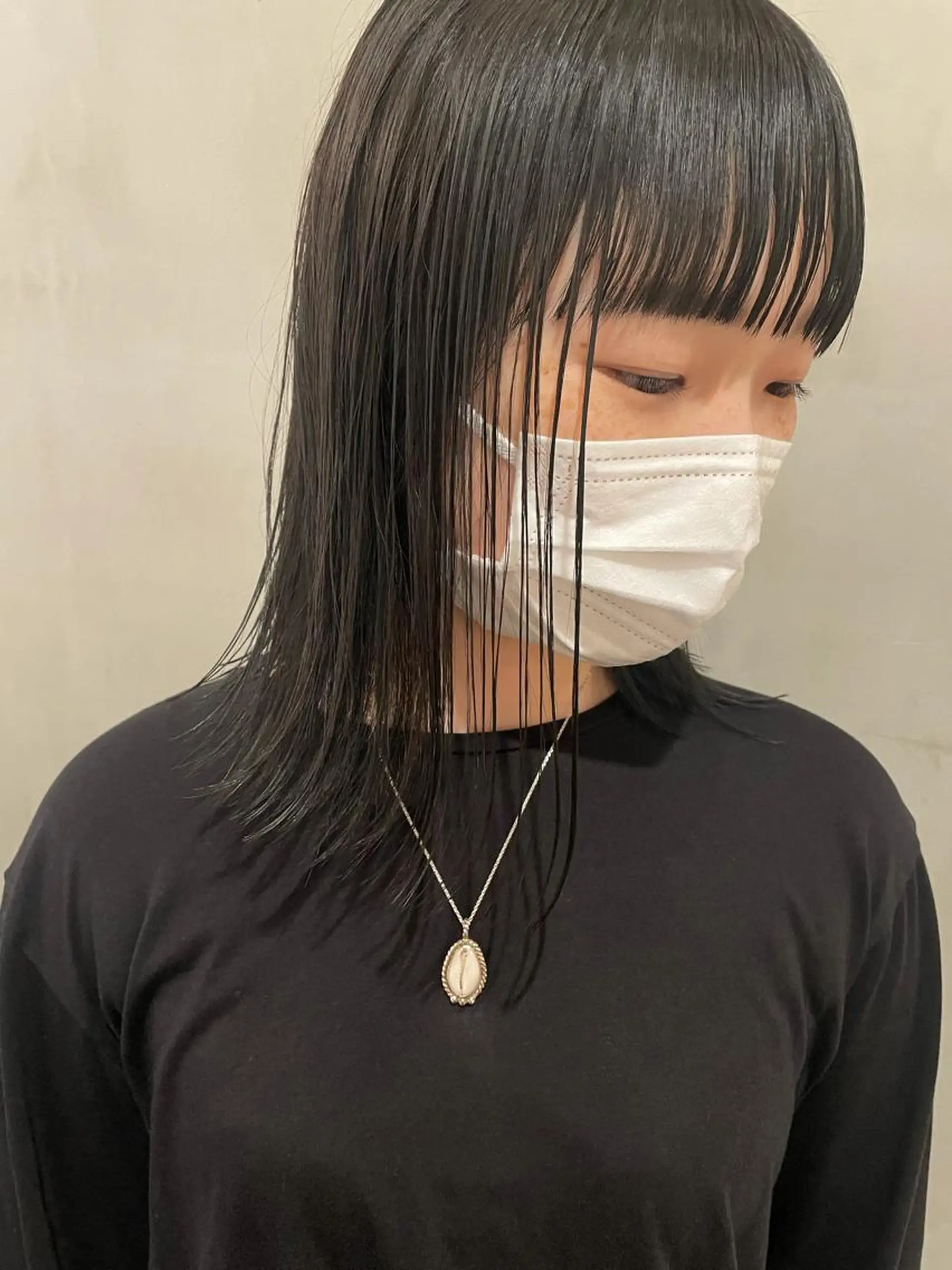 ミディアム カラー カット ヘアカラー トリートメント 優 作のヘアスタイル