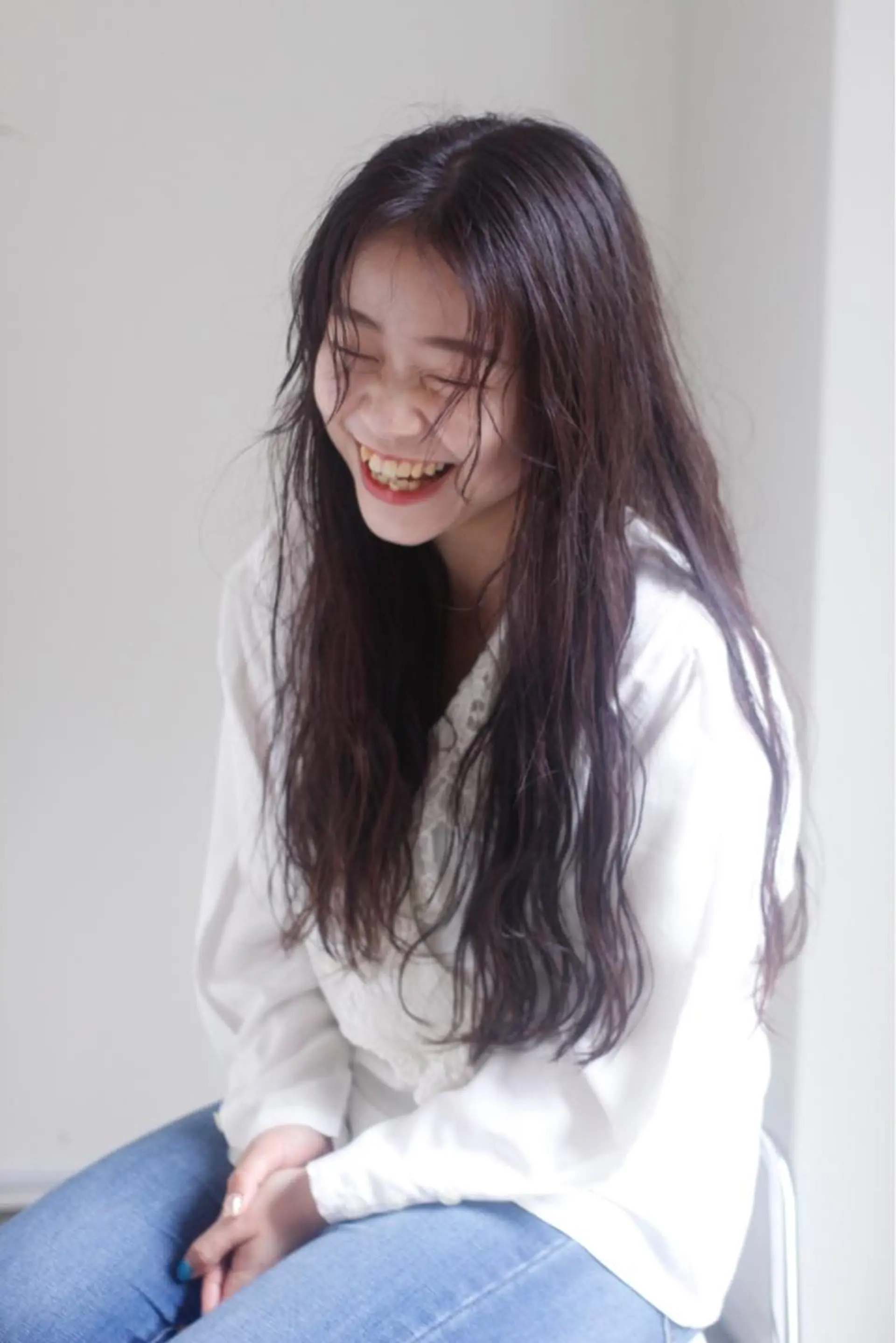 ロング カラー ヘアアレンジ アッシュ 透明感カラー バイオレットカラー バイオレットアッシュ 韓国×巻ける髪質改善 💍maki💍のヘアスタイル