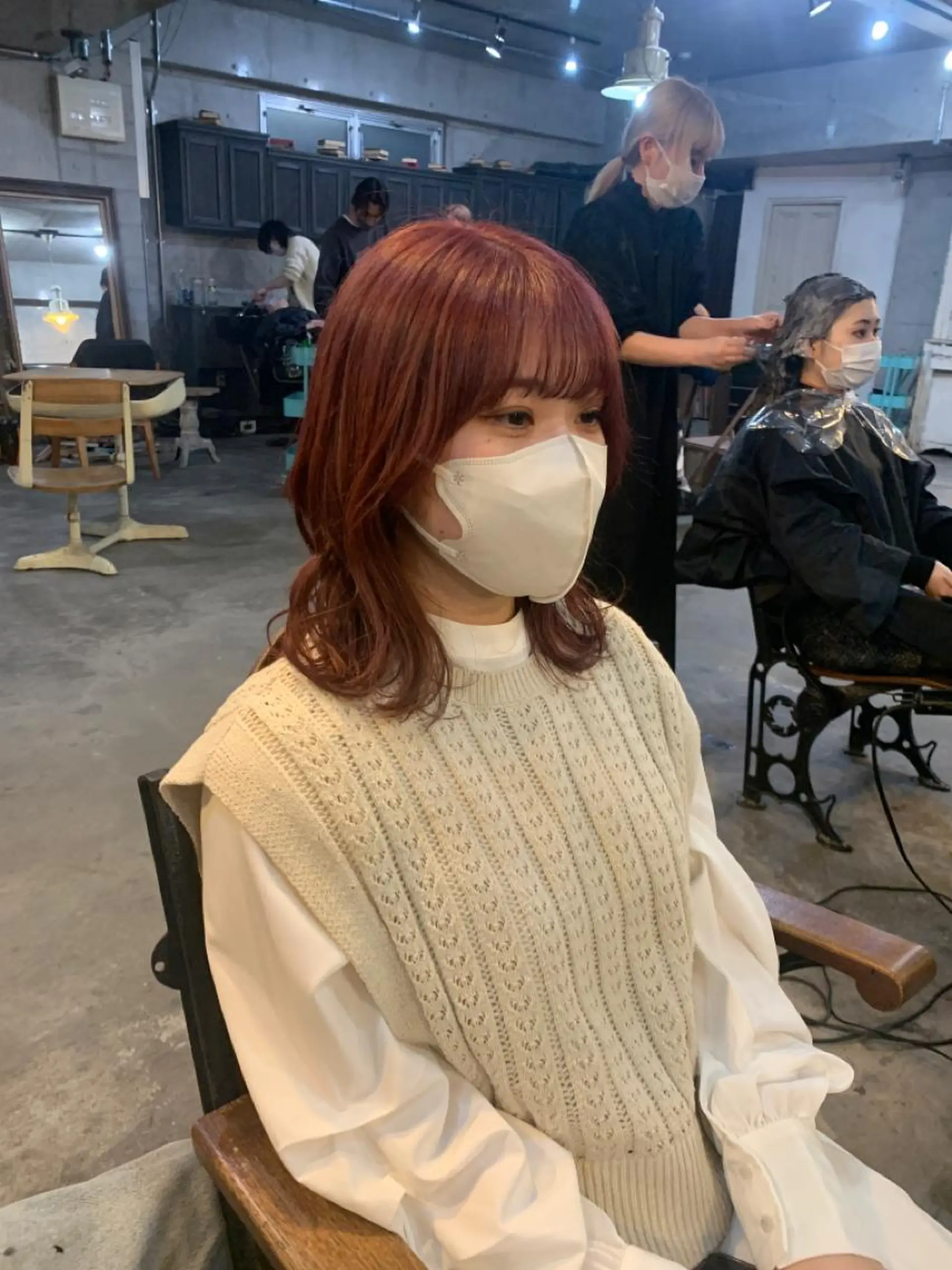 ミディアム カラー ヘアアレンジ ショートボブ ミディアムパーマ バレイヤージュ ブリーチ ケアブリーチ ヘアカラー 🌈難波🌈ベージュ カラー【ヒロム】のヘアスタイル