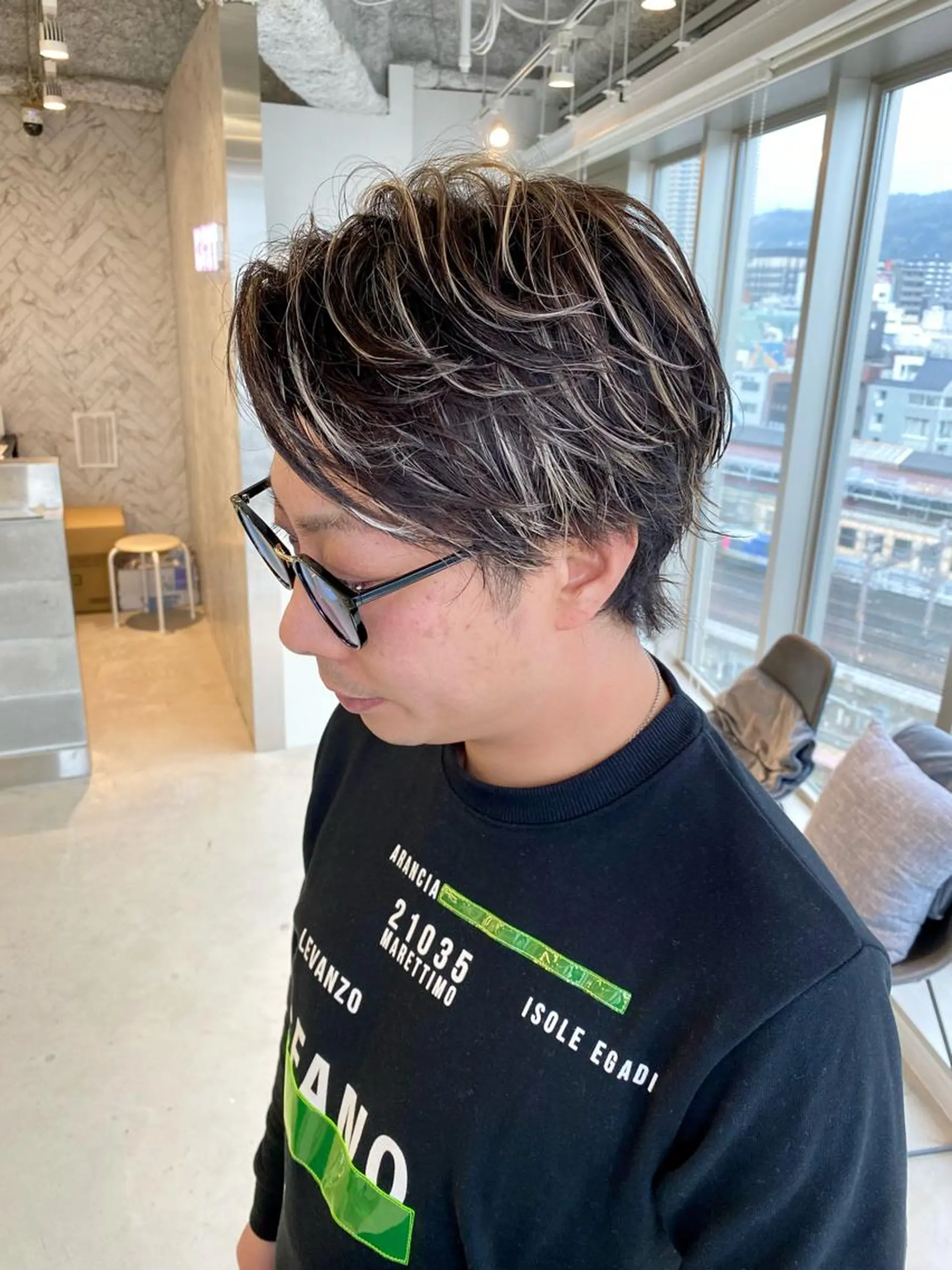 カラー メンズ メンズハイライト ハイライトカラー ヘアカラー トリートメント 💎夏葵 ハイライト /デザイン特化のヘアスタイル