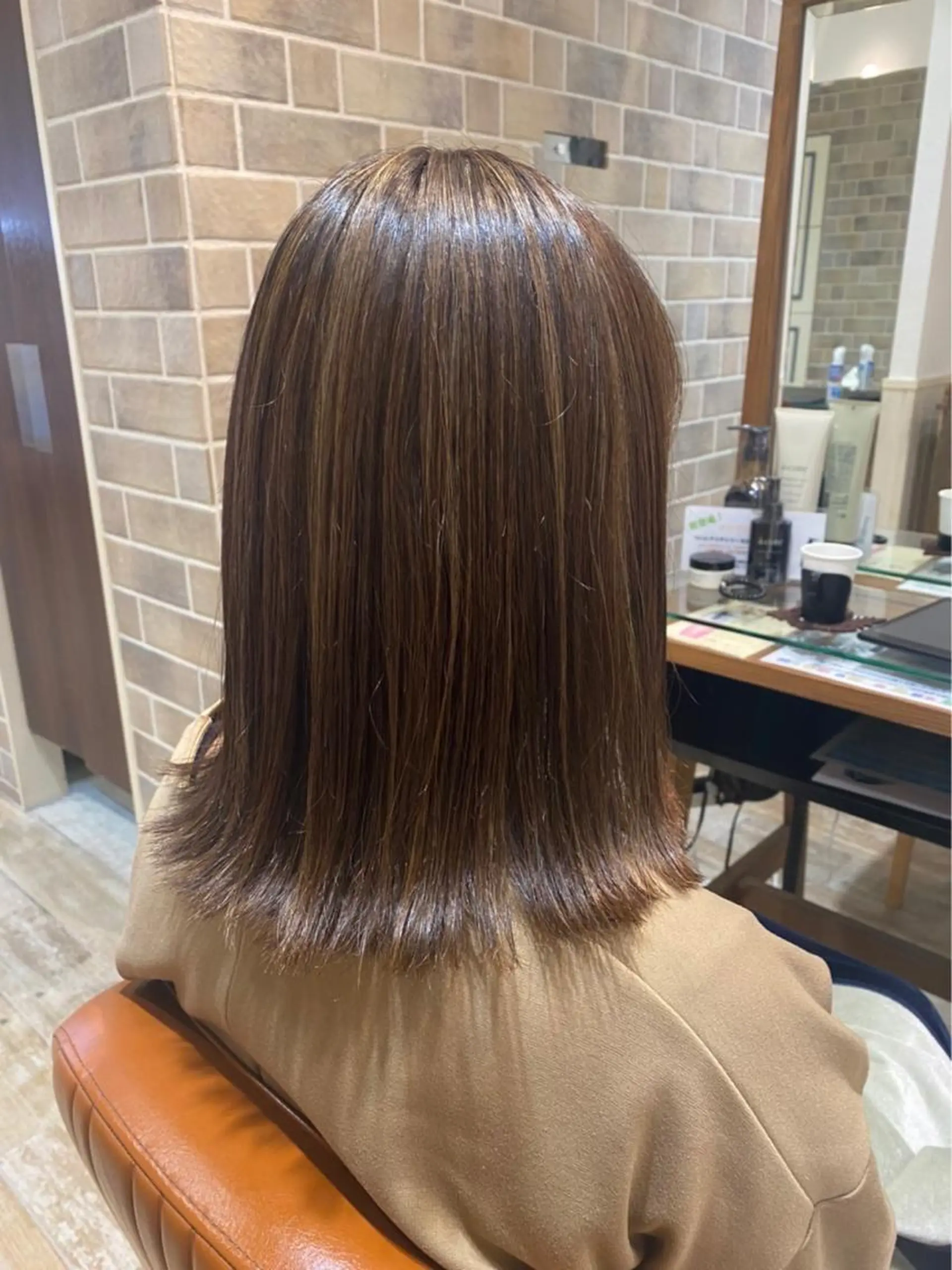 カラー ヘアカラー 須藤 向日葵のヘアスタイル