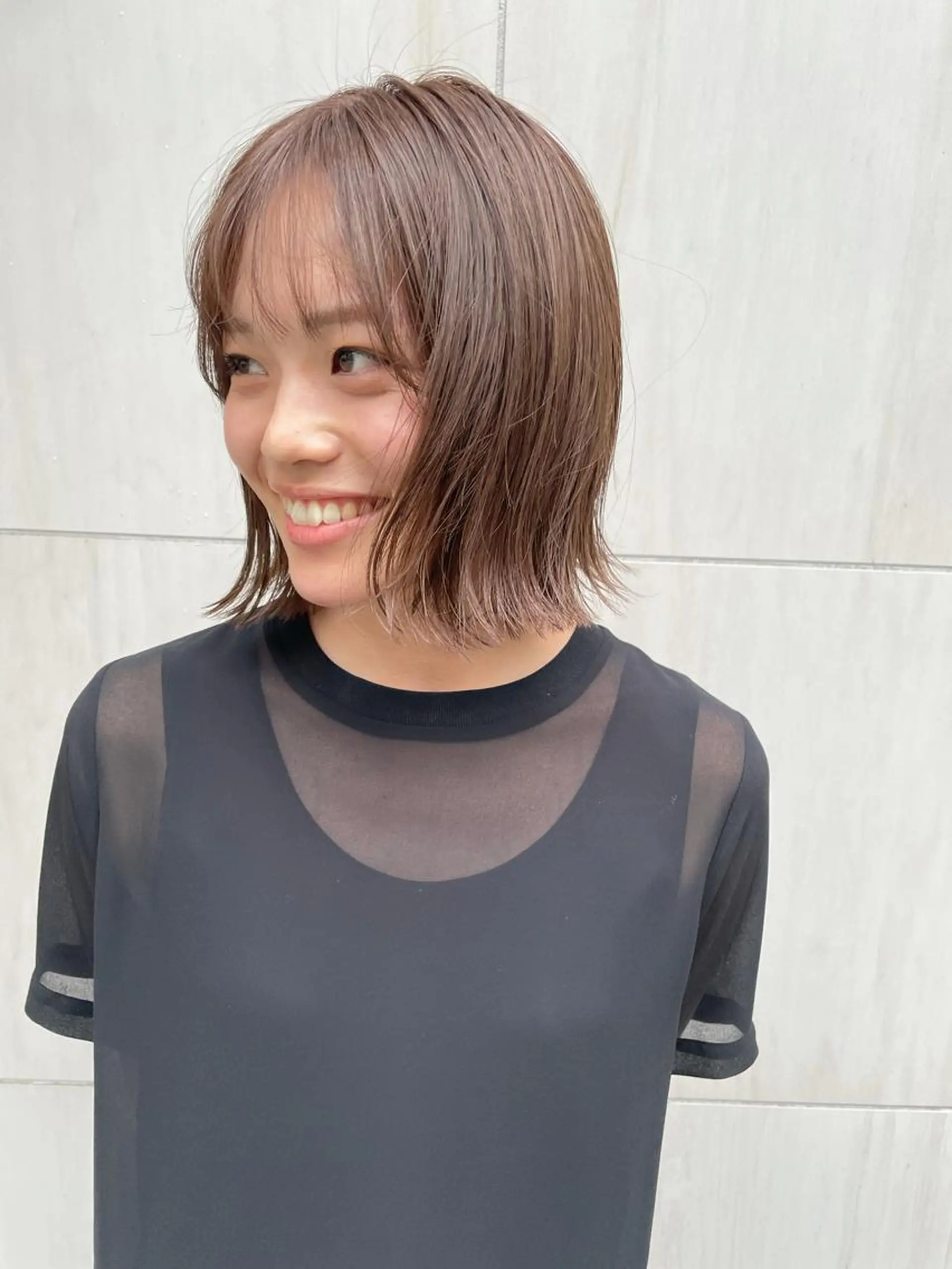 ミディアム カラー パーマ ヘアアレンジ メンズ キッズ ネイル マツエク・マツパ カット ヘアカラー トリートメント tatsumi/ボブ ウルフ/レイヤーのヘアスタイル
