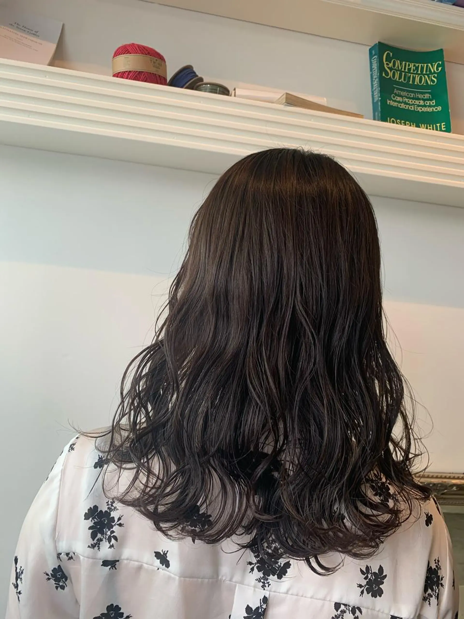 セミロング カット ヘアカラー トリートメント ヘッドスパ ヘアセット 山口 竣也のヘアスタイル