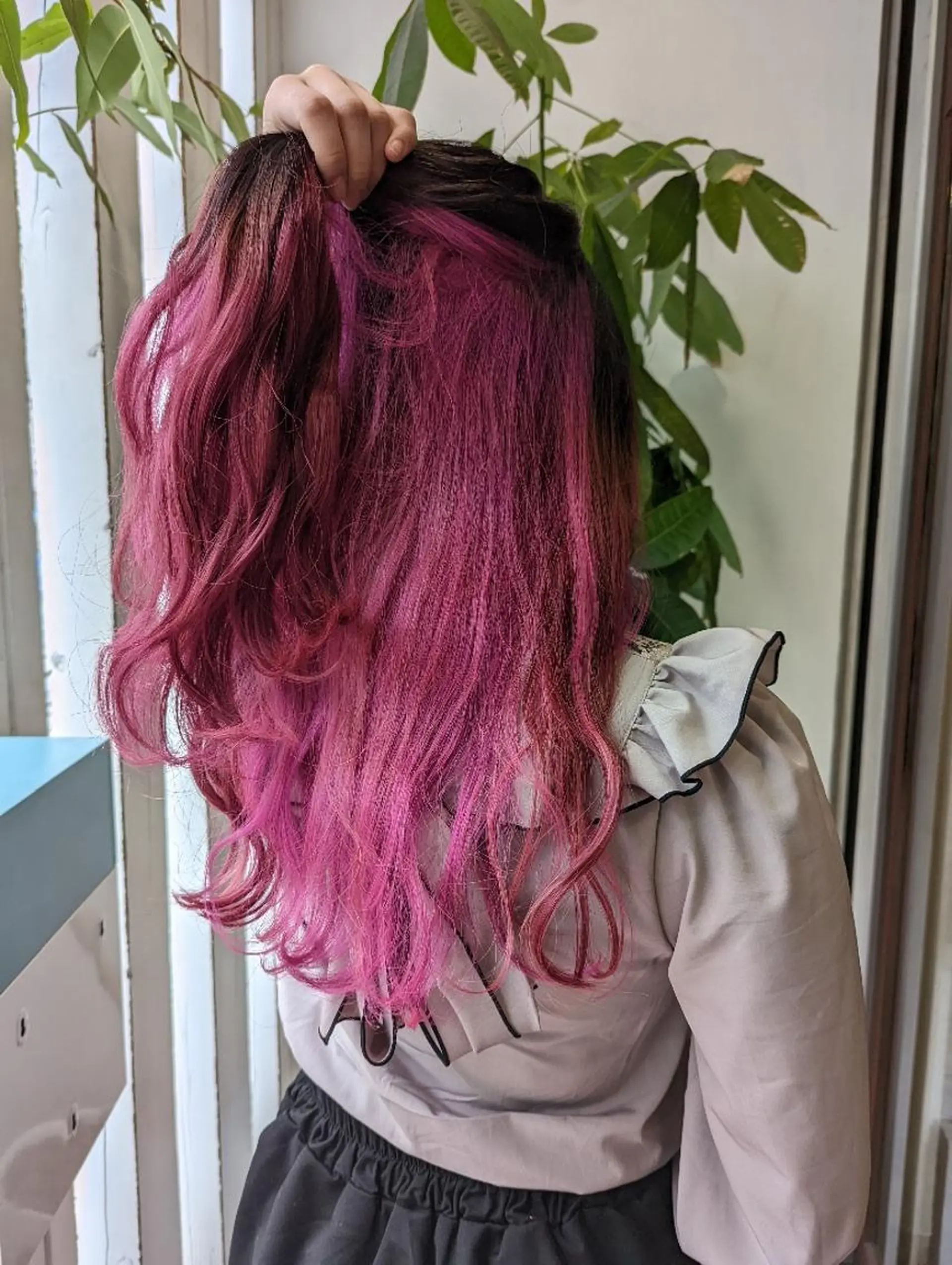 ロング カラー ブリーチ ヘアカラー トリートメント 髪質改善アンブリーチ 店長みやけななのヘアスタイル