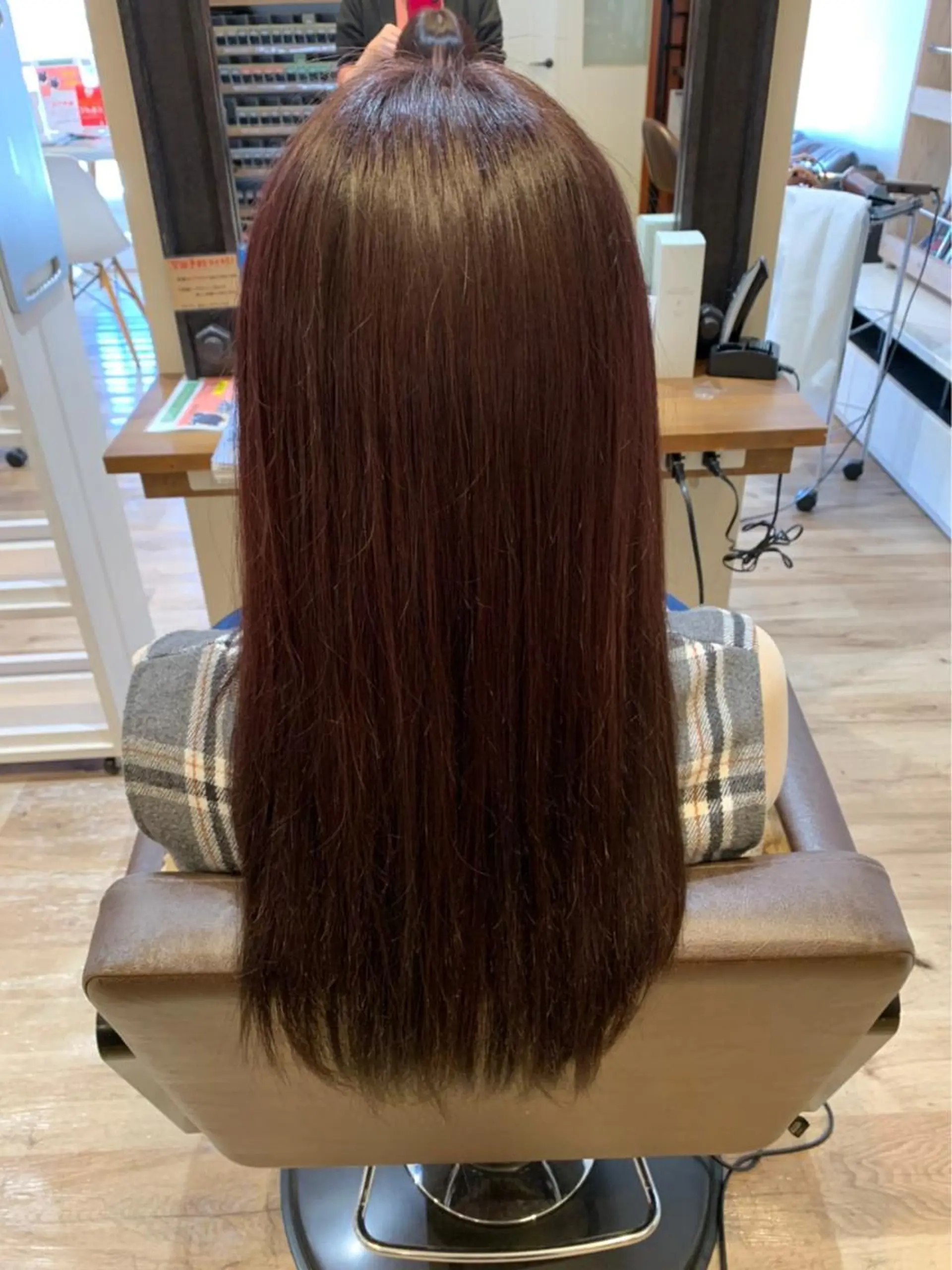 ロング 安田 菜摘のヘアスタイル