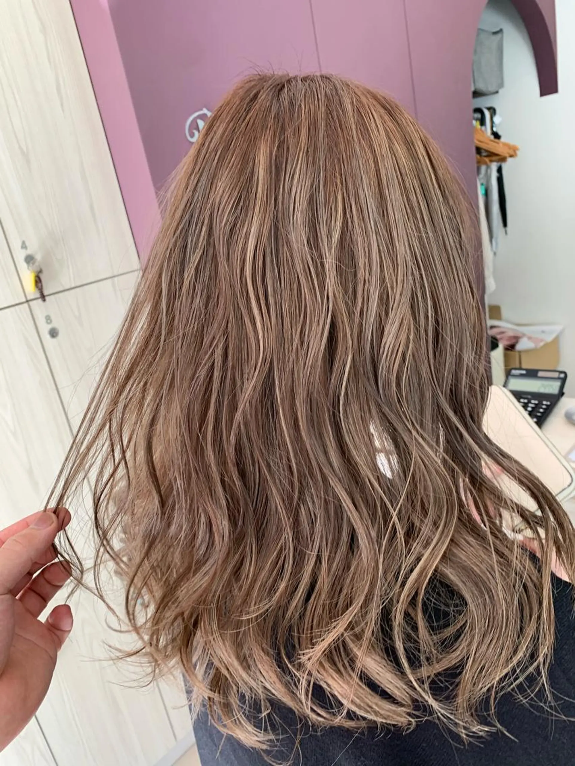 セミロング ヘアカラー トリートメント どんな髪の悩みも解決 します✨田嶋俊一✨のヘアスタイル
