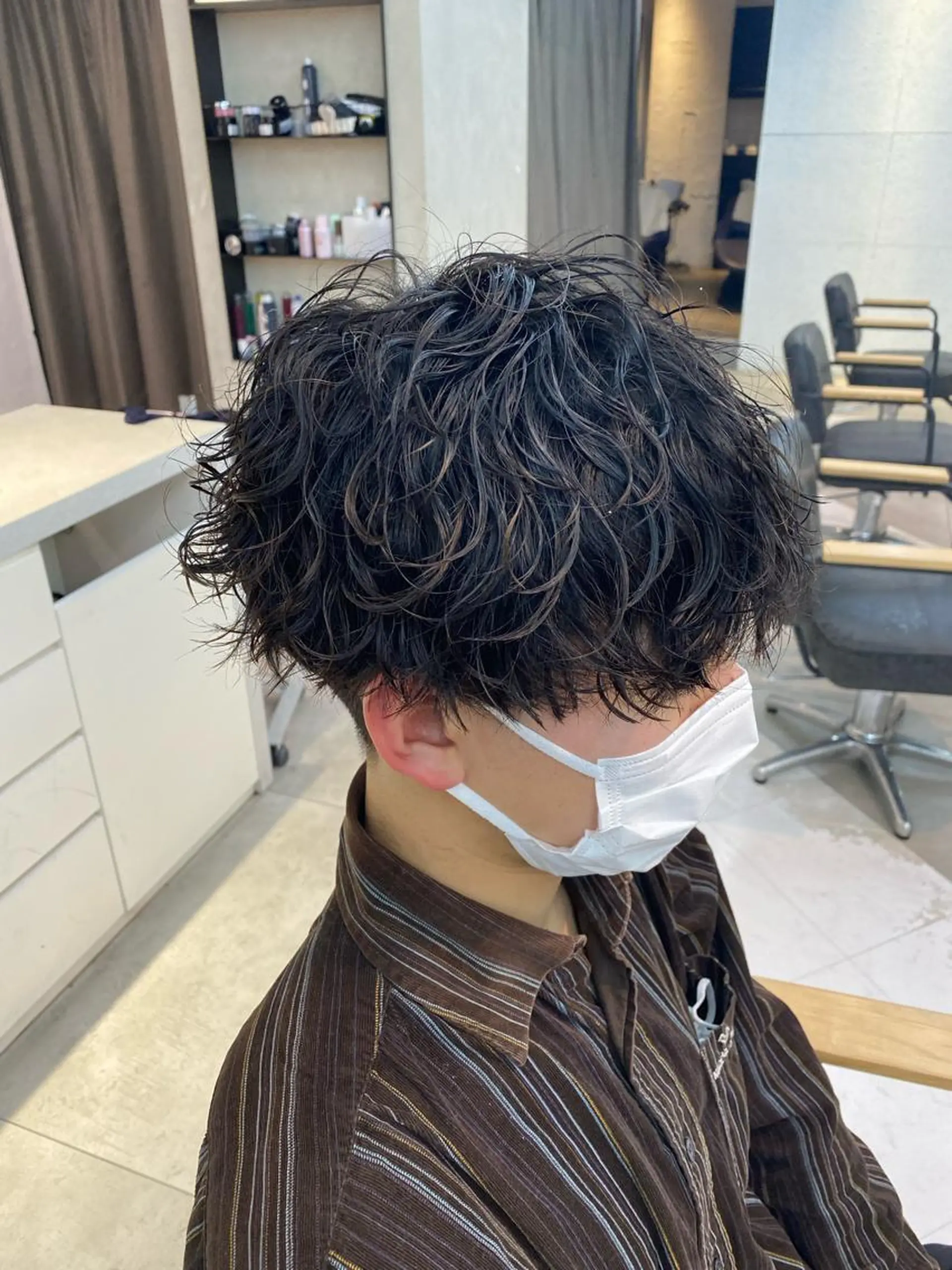 パーマ メンズ カット パーマ 新宿【メンズパーマ】 塩澤太一のヘアスタイル