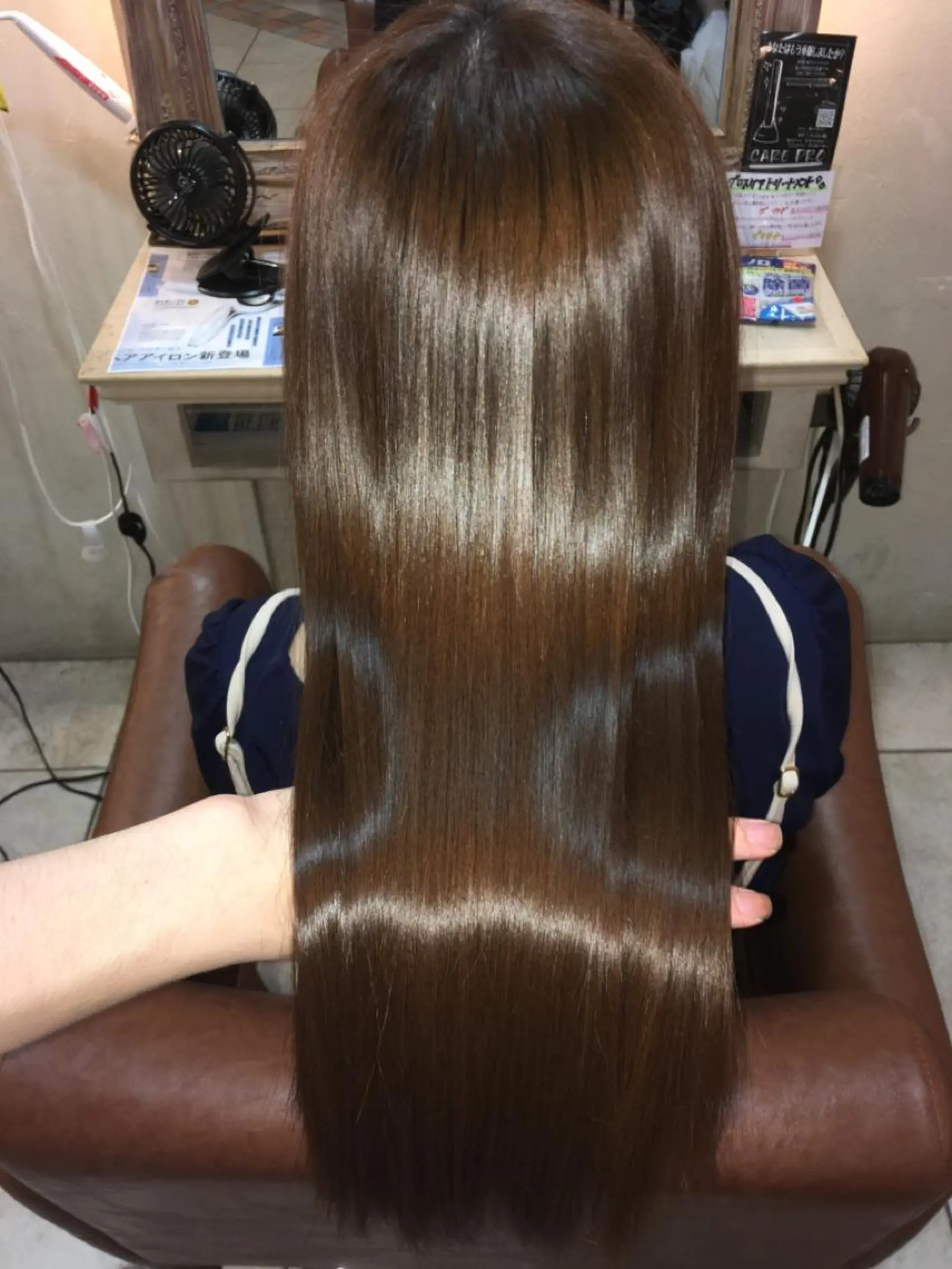 ロング 前平 友慈のヘアスタイル