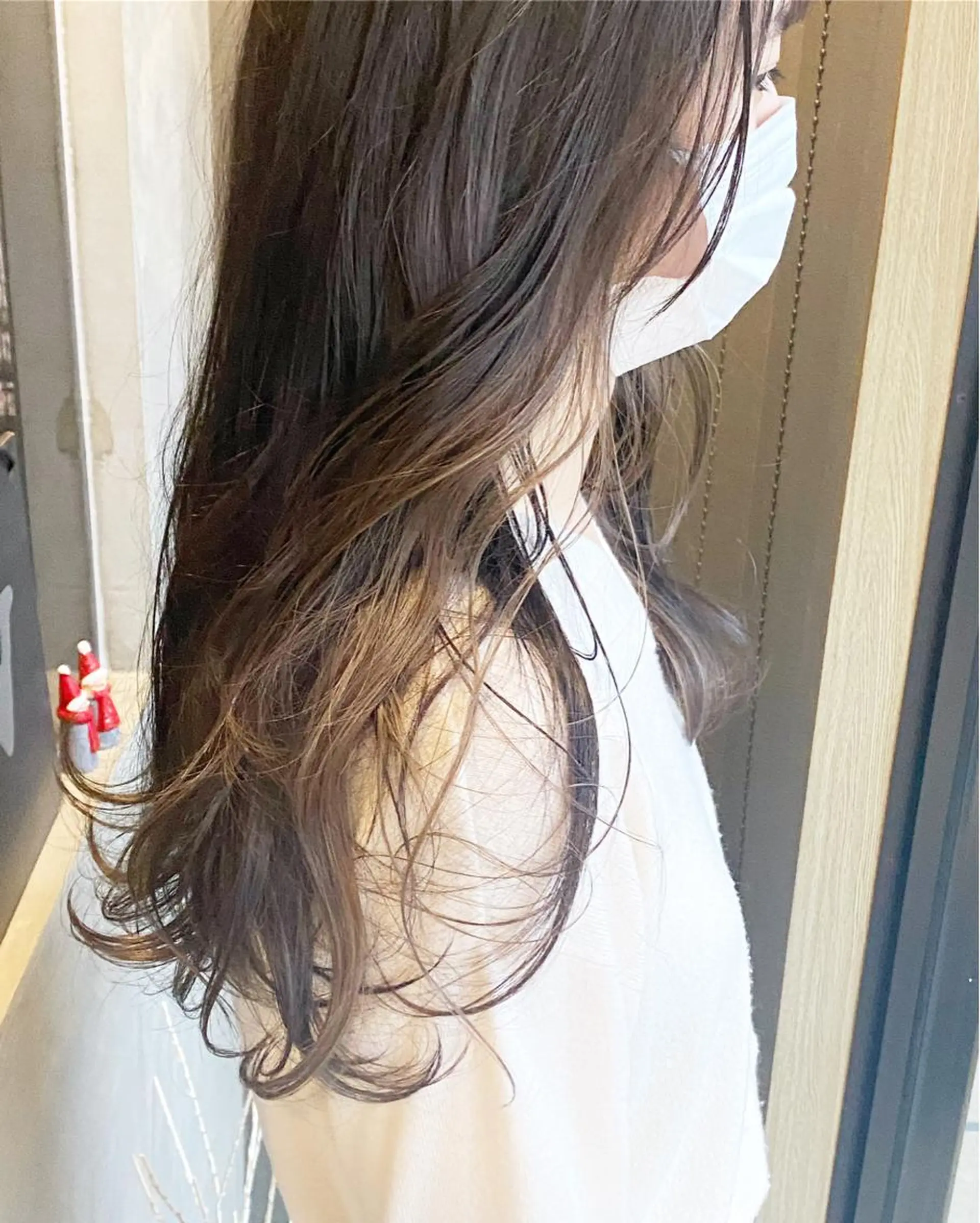 ロング カラー イヤリングカラー インナーカラー FIORE hair design所属・山根 奈緒のマツエク・マツパデザイン