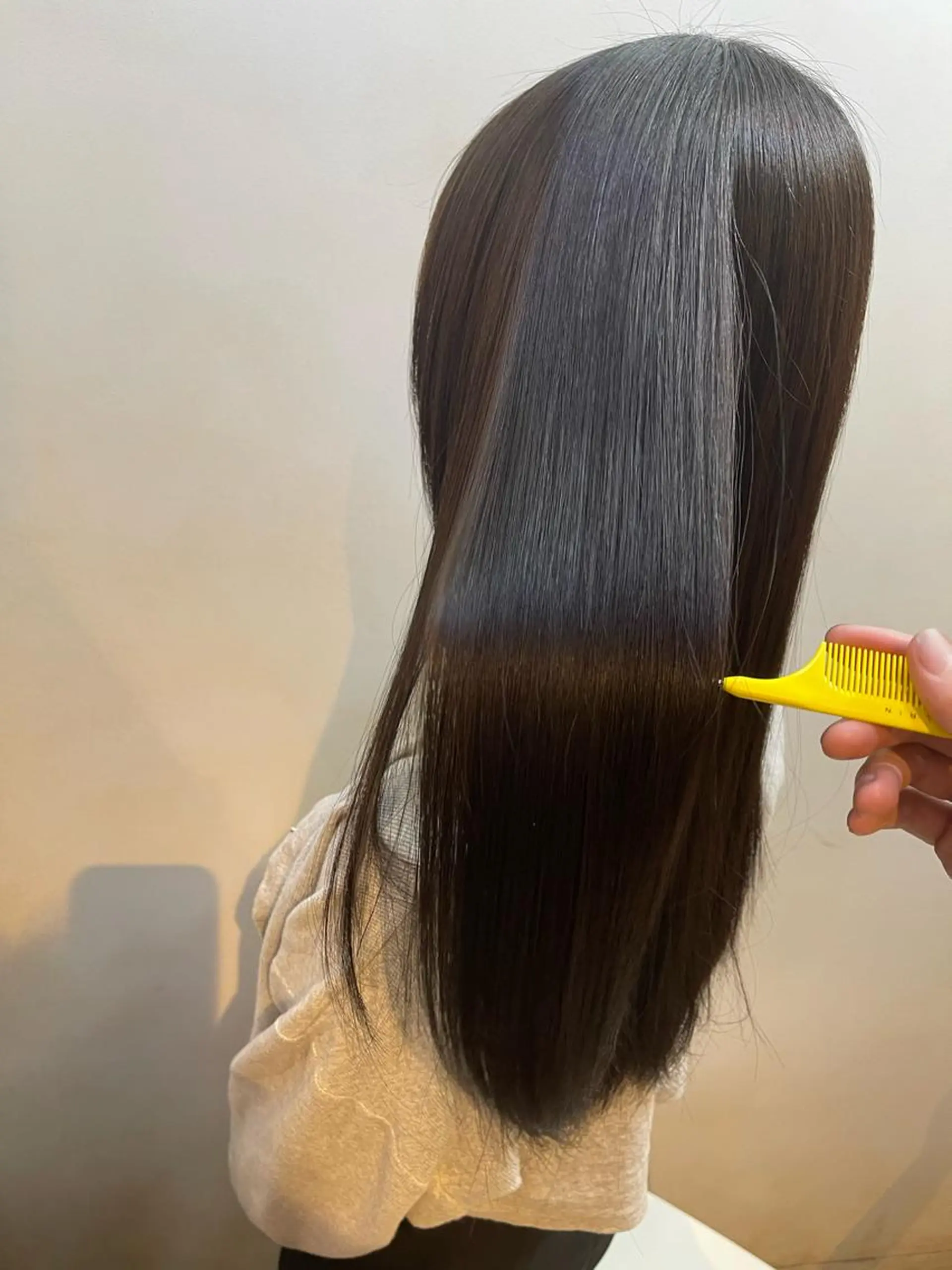 ロング ヘアカラー トリートメント シンタニ ナオトのヘアスタイル