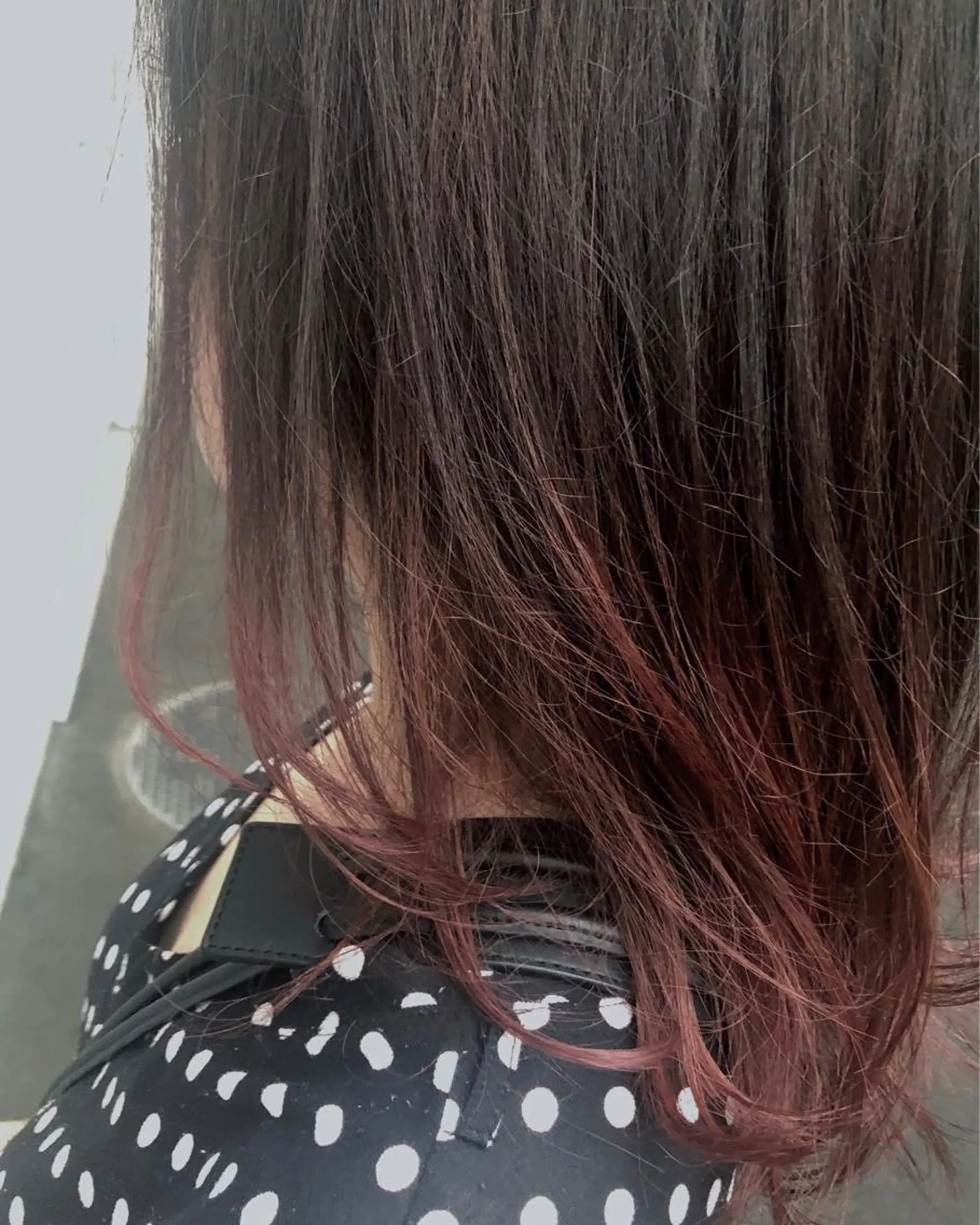 セミロング ハイライト カット ヘアカラー 山本 芳喜のヘアスタイル