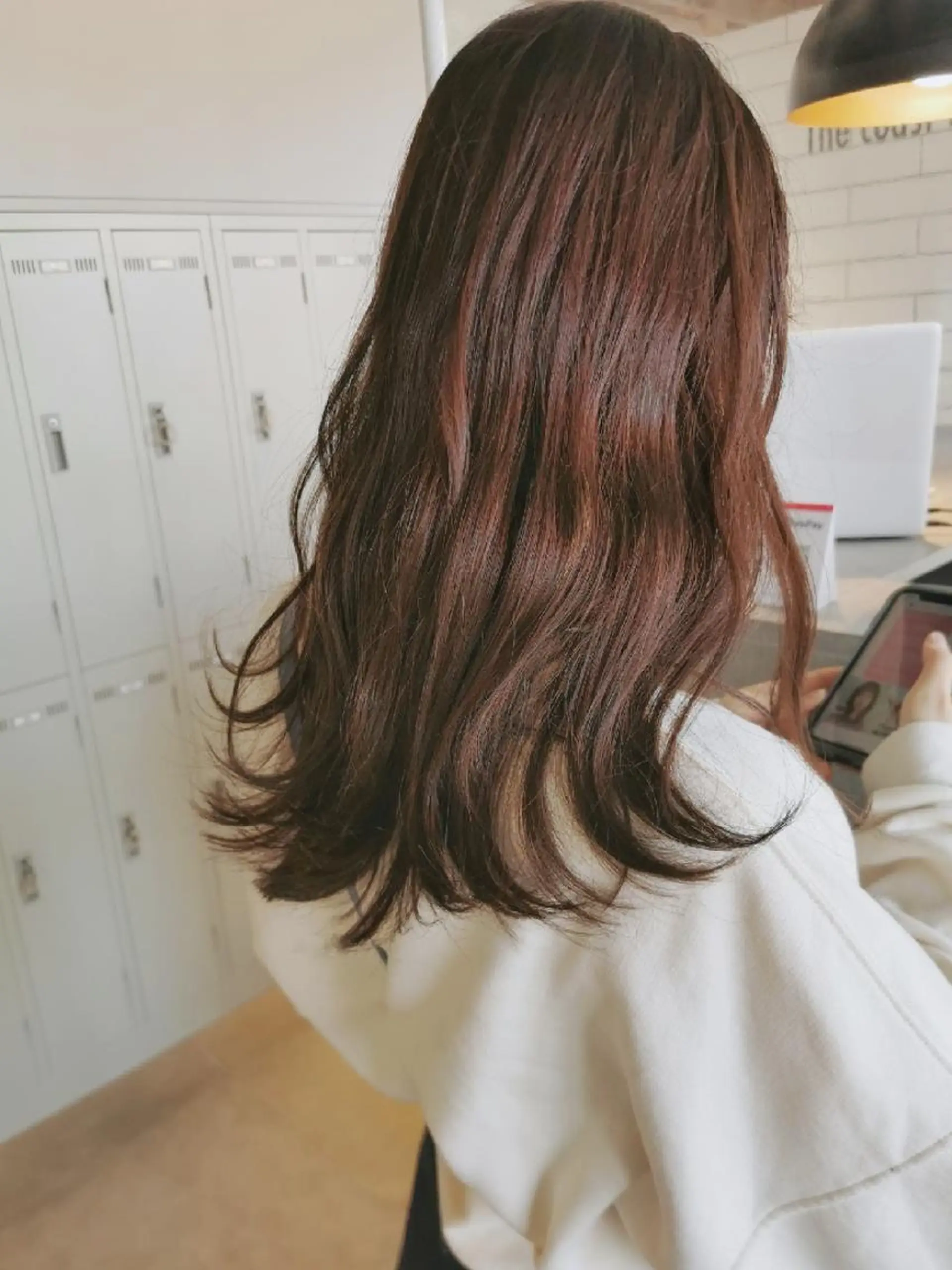 ロング カラー ブラウンカラー ピンクカラー ピンクブラウン レイヤー/髪質改善カ ラ-🤍津田奈々美‎のヘアスタイル