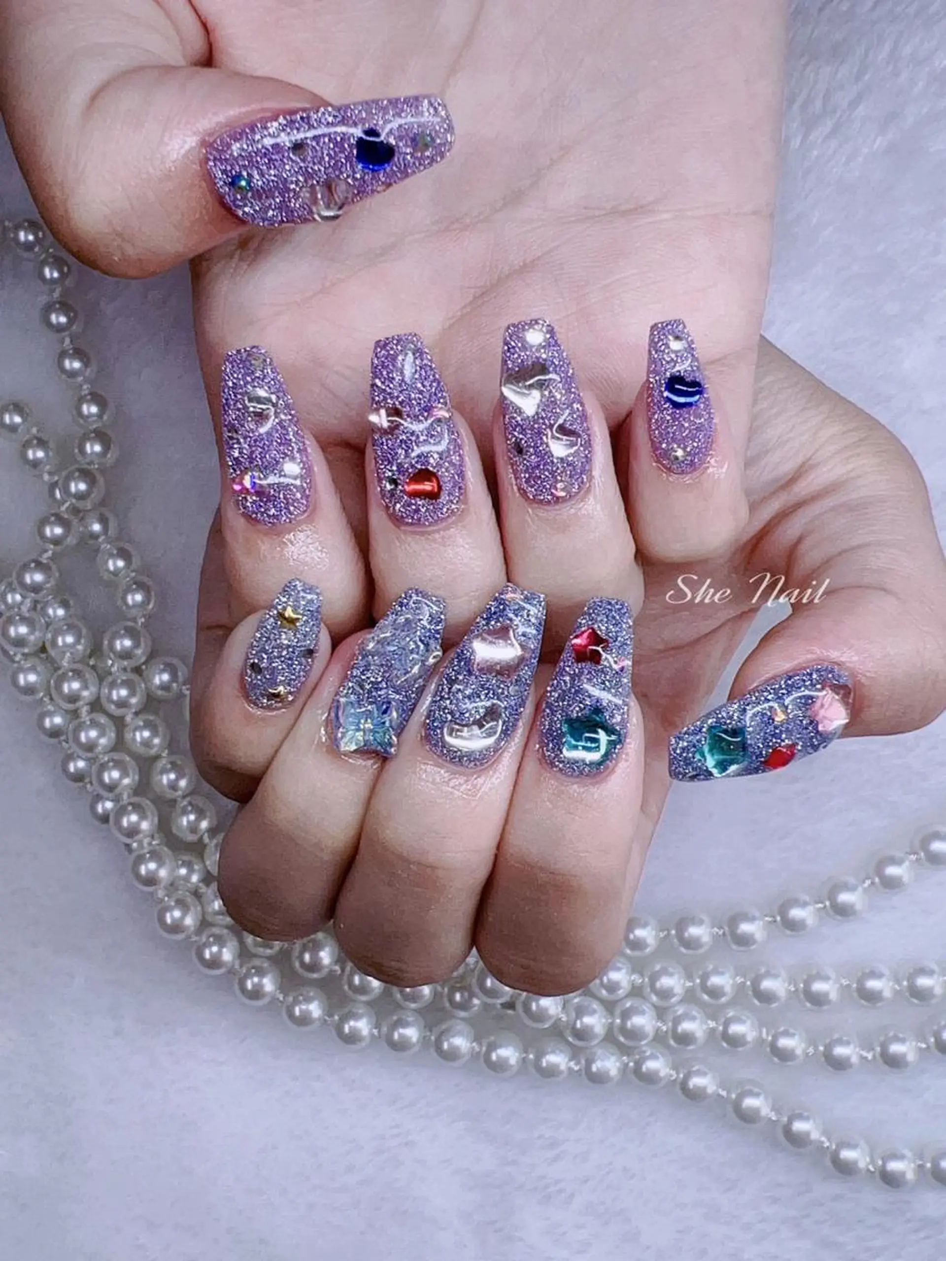 ネイル チークネイル フレンチネイル キラキラネイル 韓国ネイル マグネットネイル ハンドネイル She   Nail所属・ISA_ BELLAのネイルデザイン