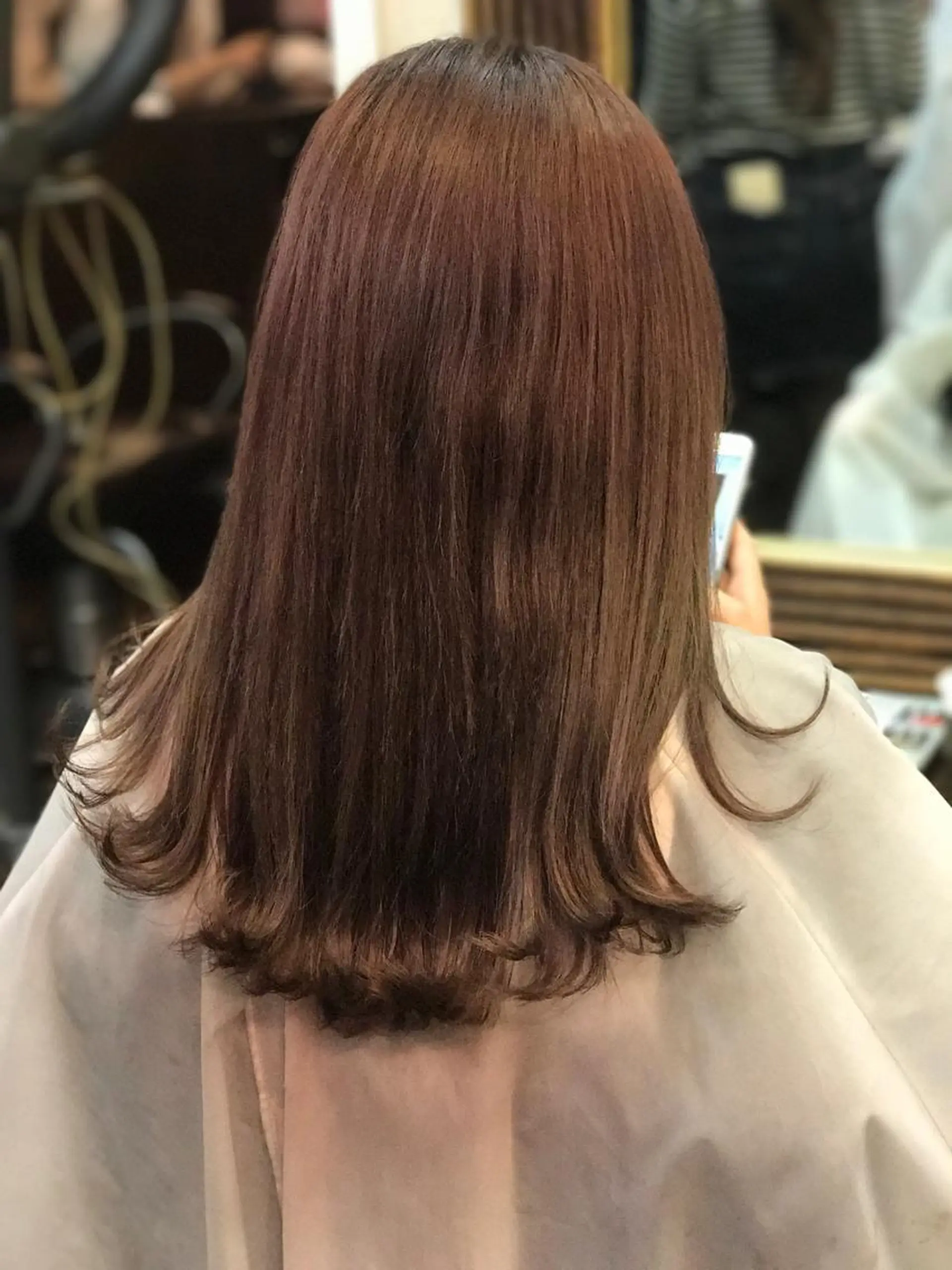 セミロング カラー ベージュカラー パープルカラー ていねい技術No.1 🌈諏訪 健太のヘアスタイル