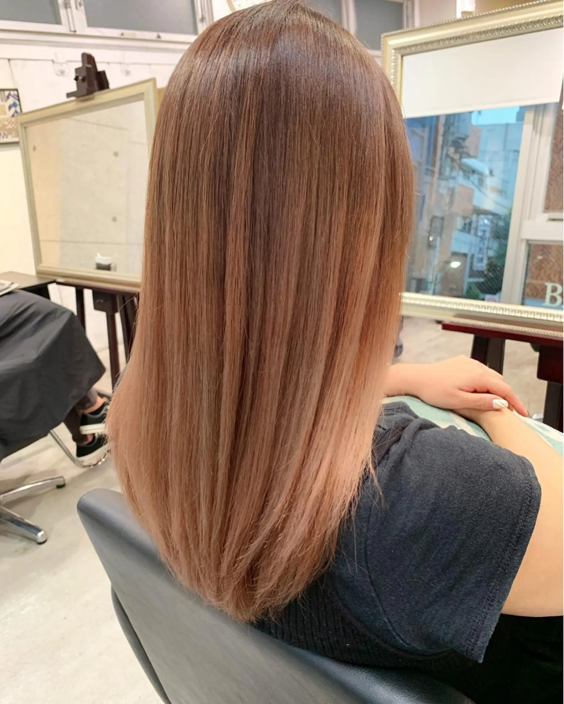 ロング カラー LITTY所属・山永 圭介のヘアスタイル