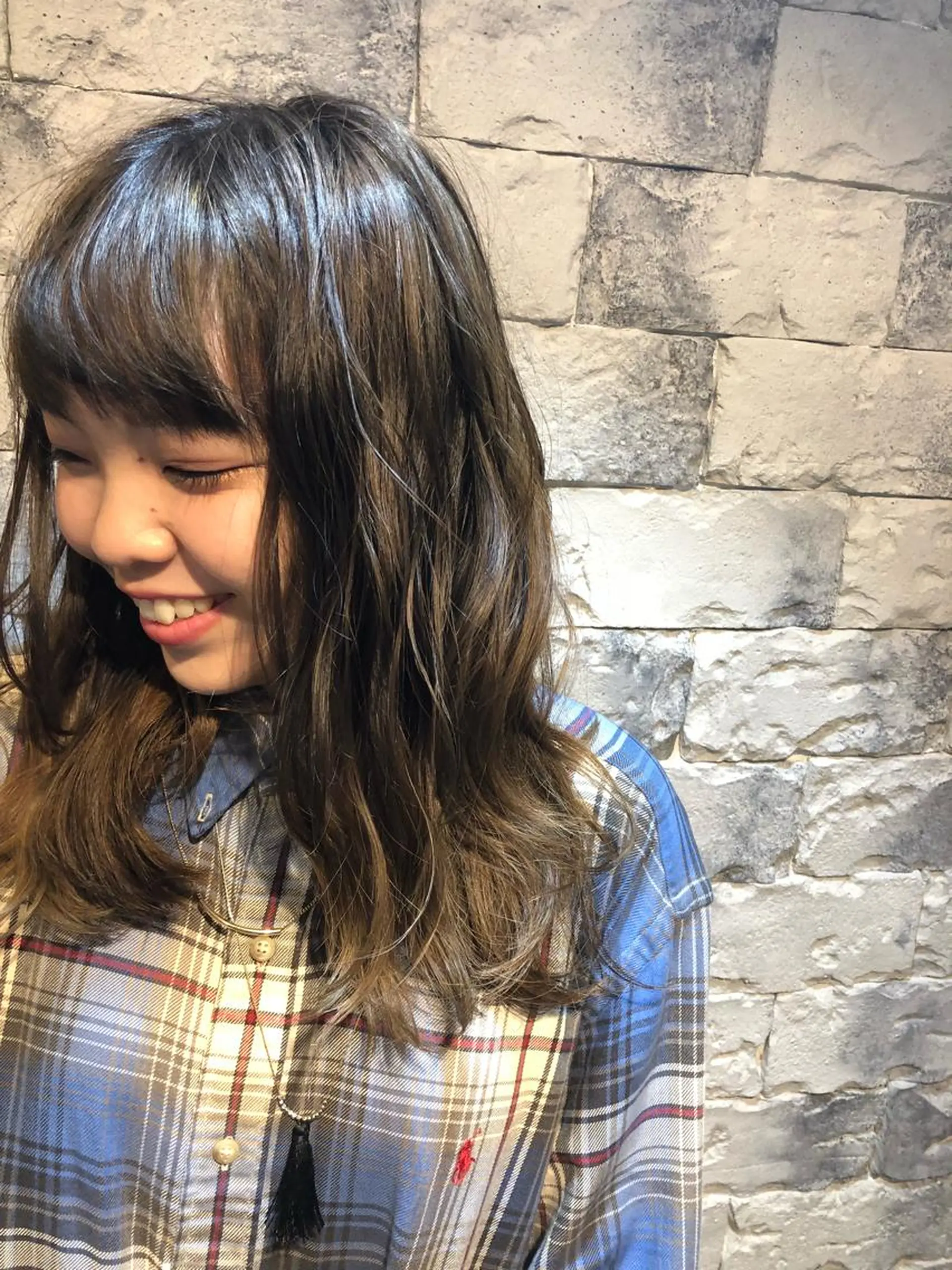 ロング カラー ベージュカラー ブリーチ ケアブリーチ グラデーションカラー ハイライトカラー AUBE HAIRazul吉祥寺所属・綺麗な髪質にしたい方 限定🌈清水 祥のヘアスタイル