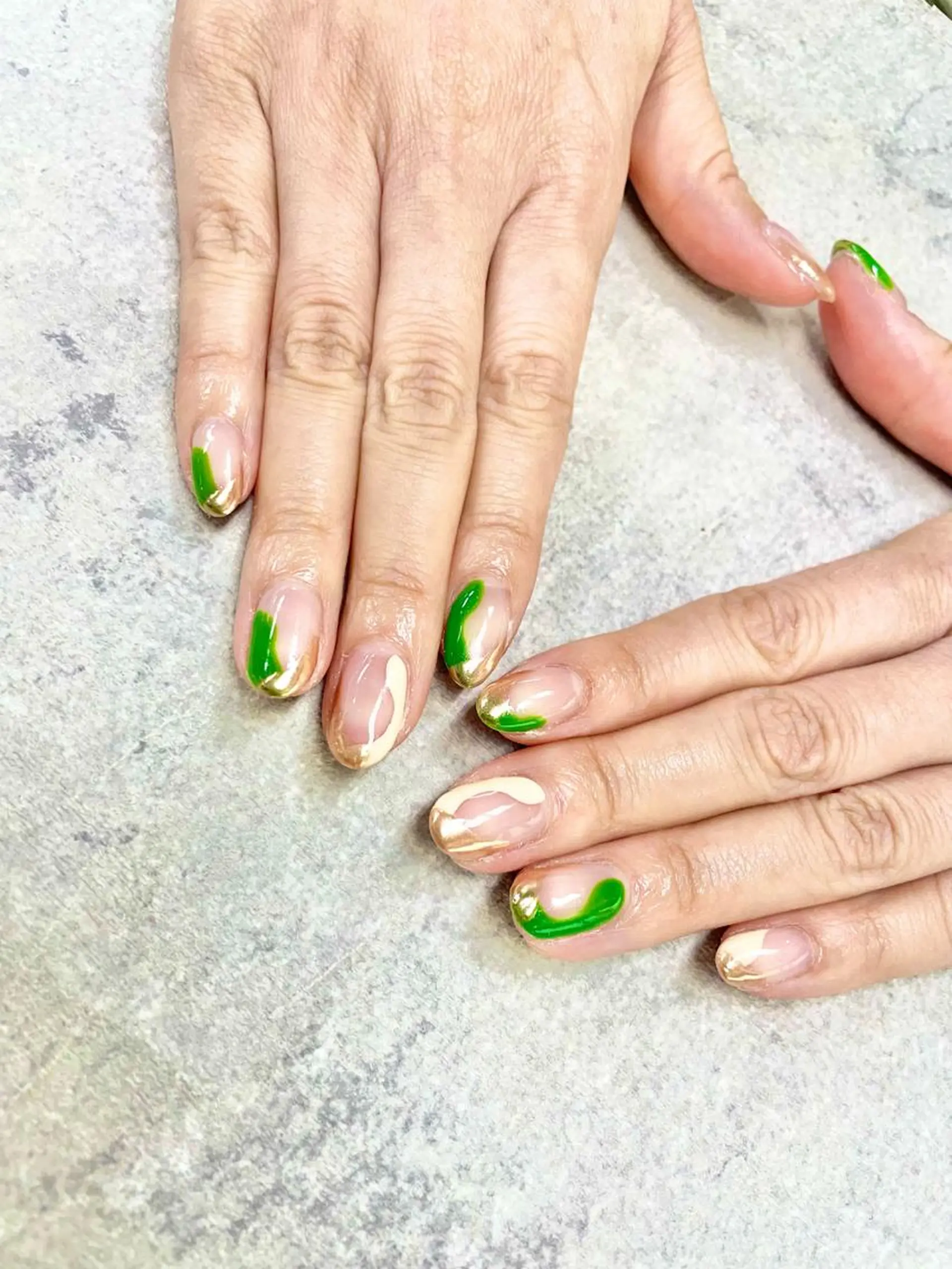 ネイル アートネイル フレンチネイル ジェルネイル グリーン ミラーネイル FASTNAIL PLUS 新宿店のネイルデザイン