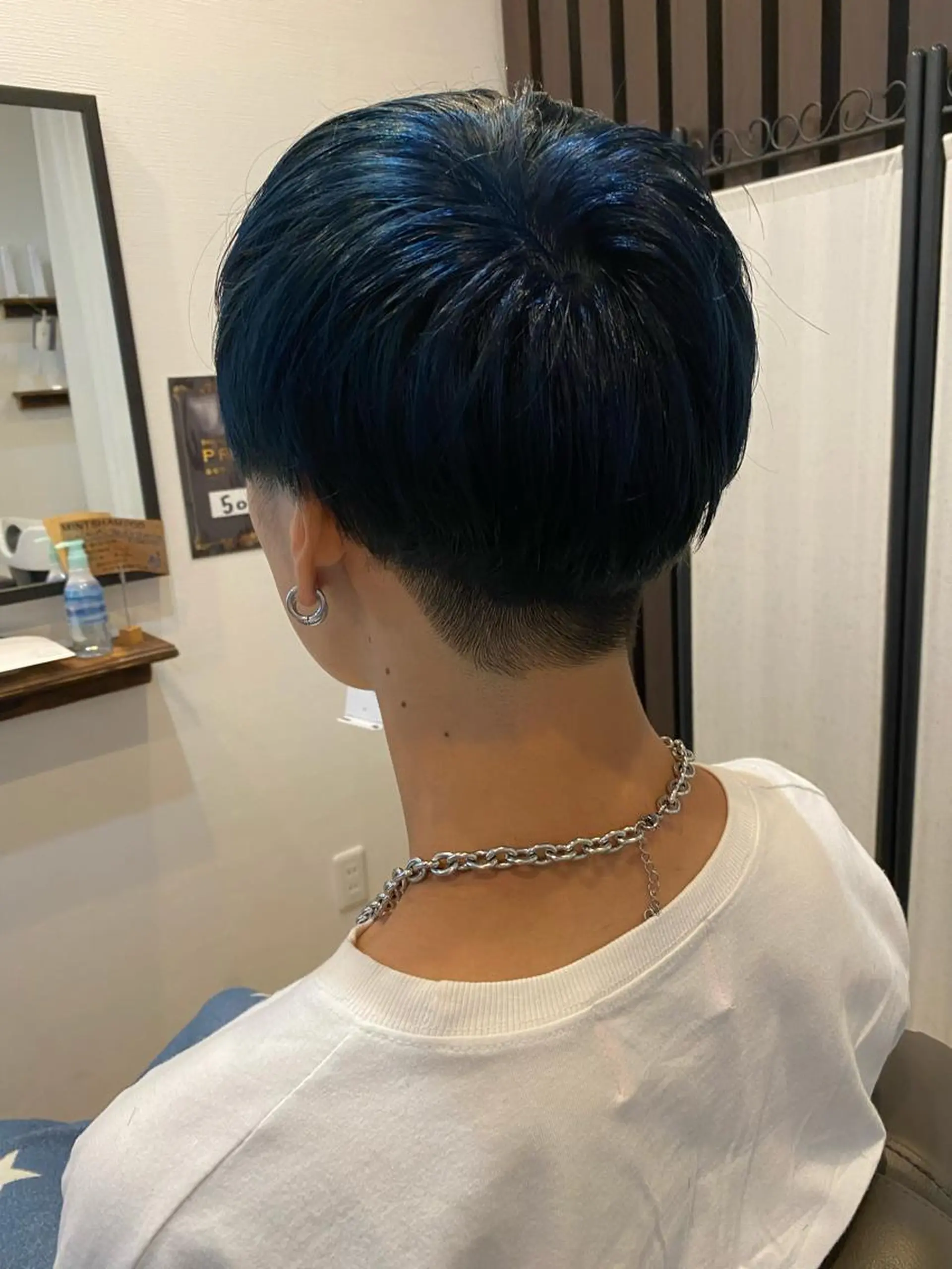 ショート カラー メンズ ネイビーカラー RIRŪA所属・プルシールエクステ ちゃきのヘアスタイル