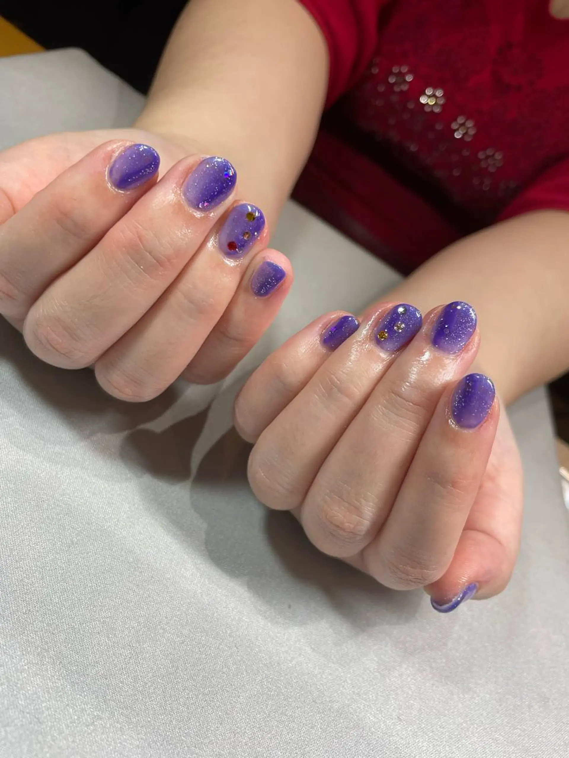 ネイル iiloo aromaworksのネイルデザイン