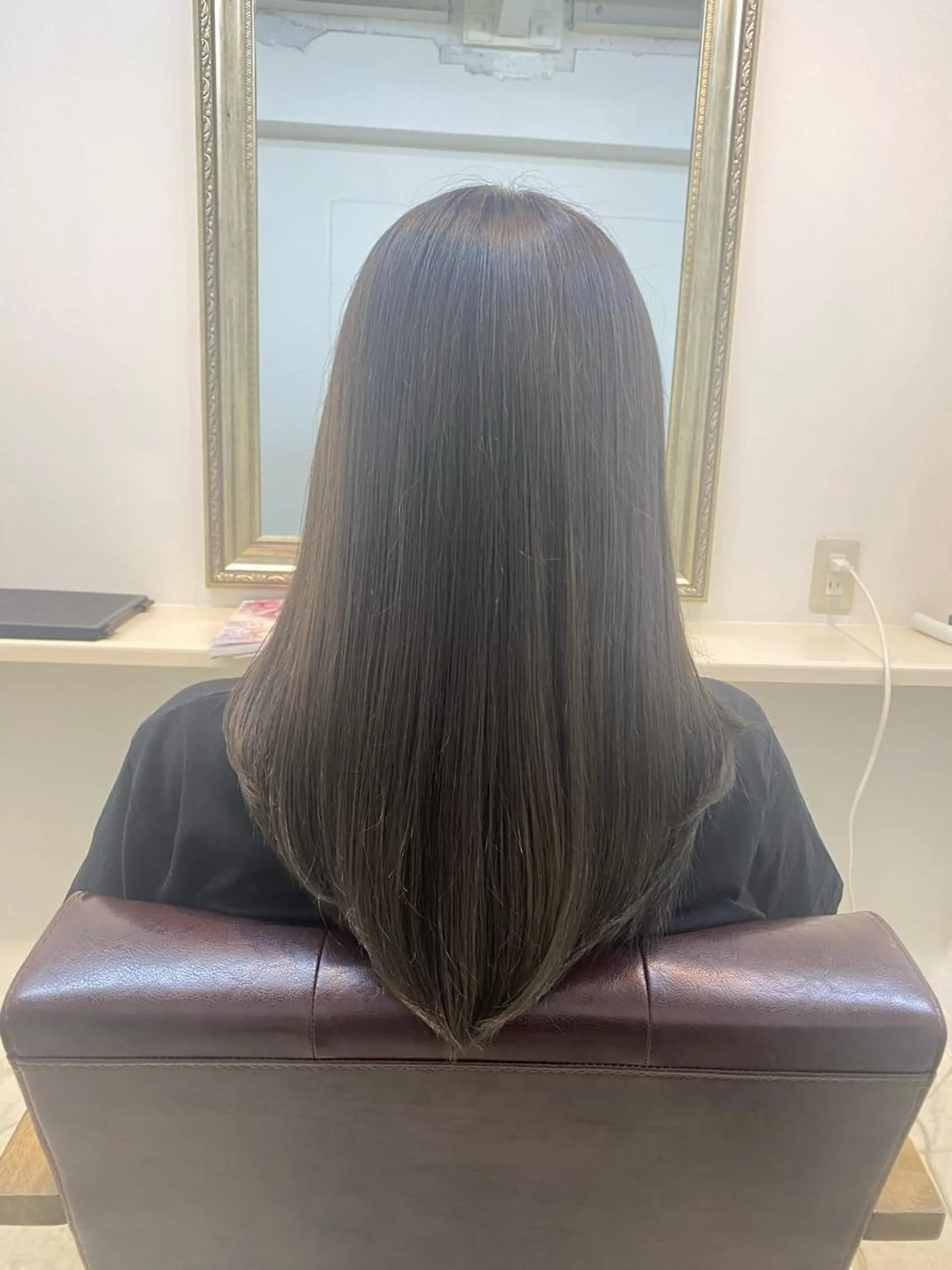 セミロング カラー グレージュ 髪質改善 miel hair 新宿店 【ミエル ヘアー】所属・新宿西口から徒歩5分 石橋卓典のヘアスタイル