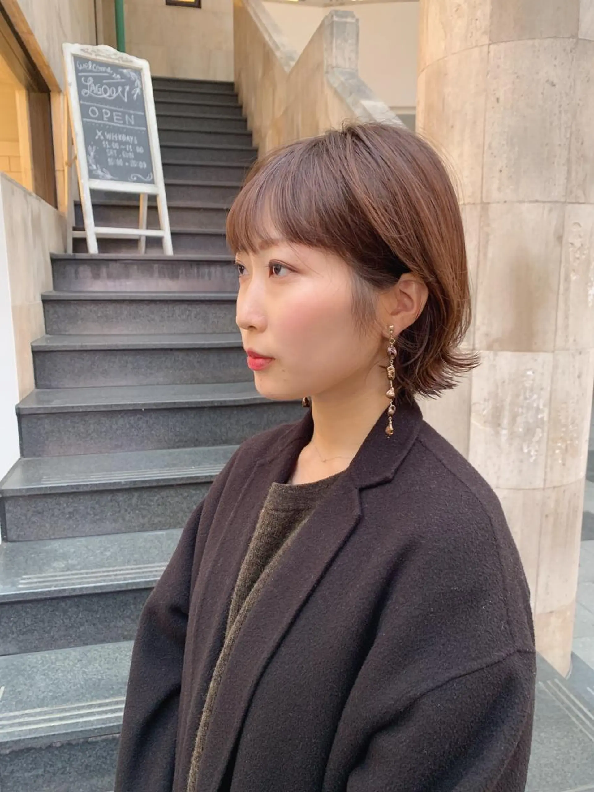ミディアム ボブレイヤー ボブ レイヤーカット カット ヘアカラー トリートメント 高橋 一矢のヘアスタイル