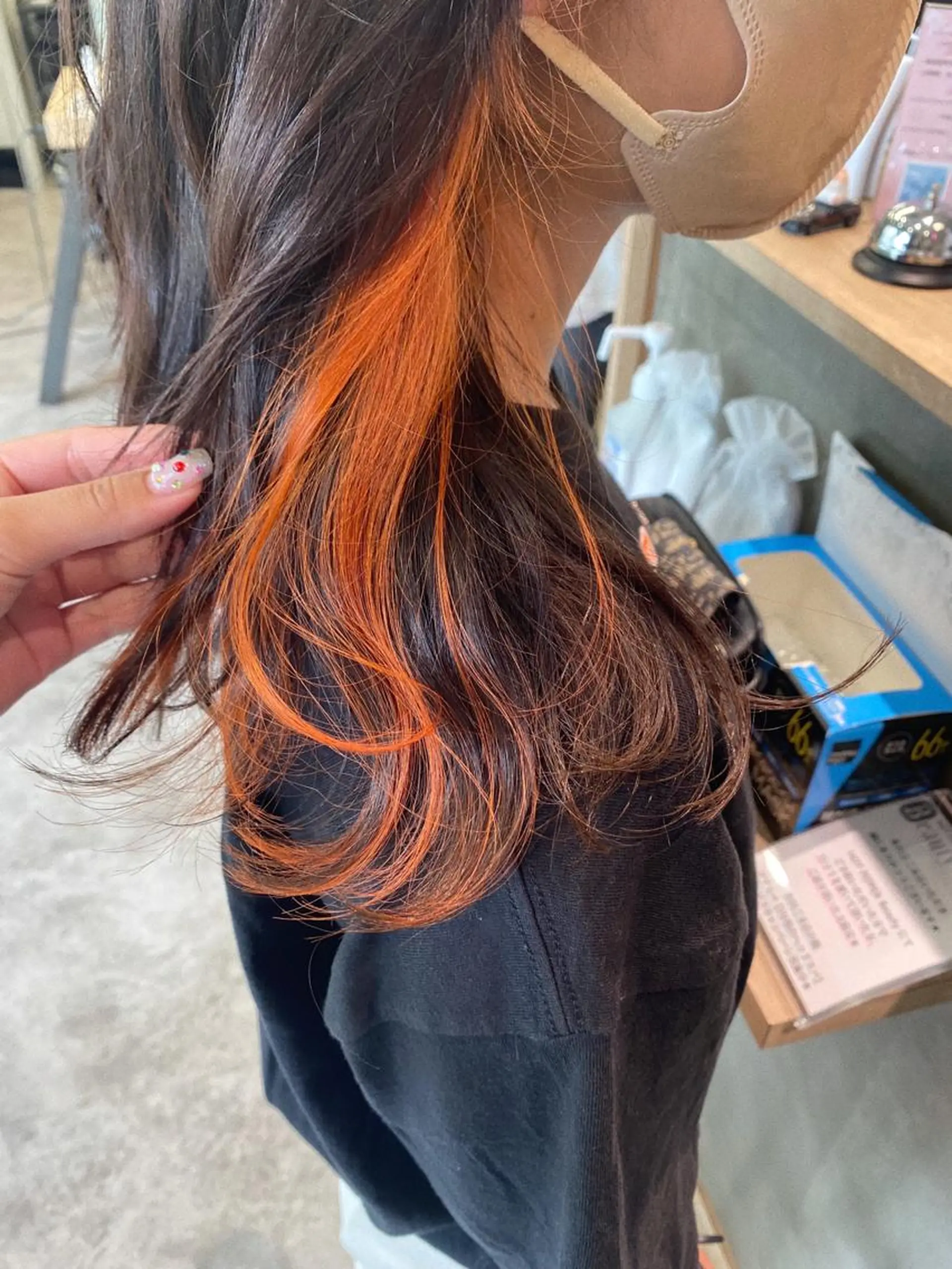 セミロング カラー 🕶️佐藤 海李🐏のヘアスタイル