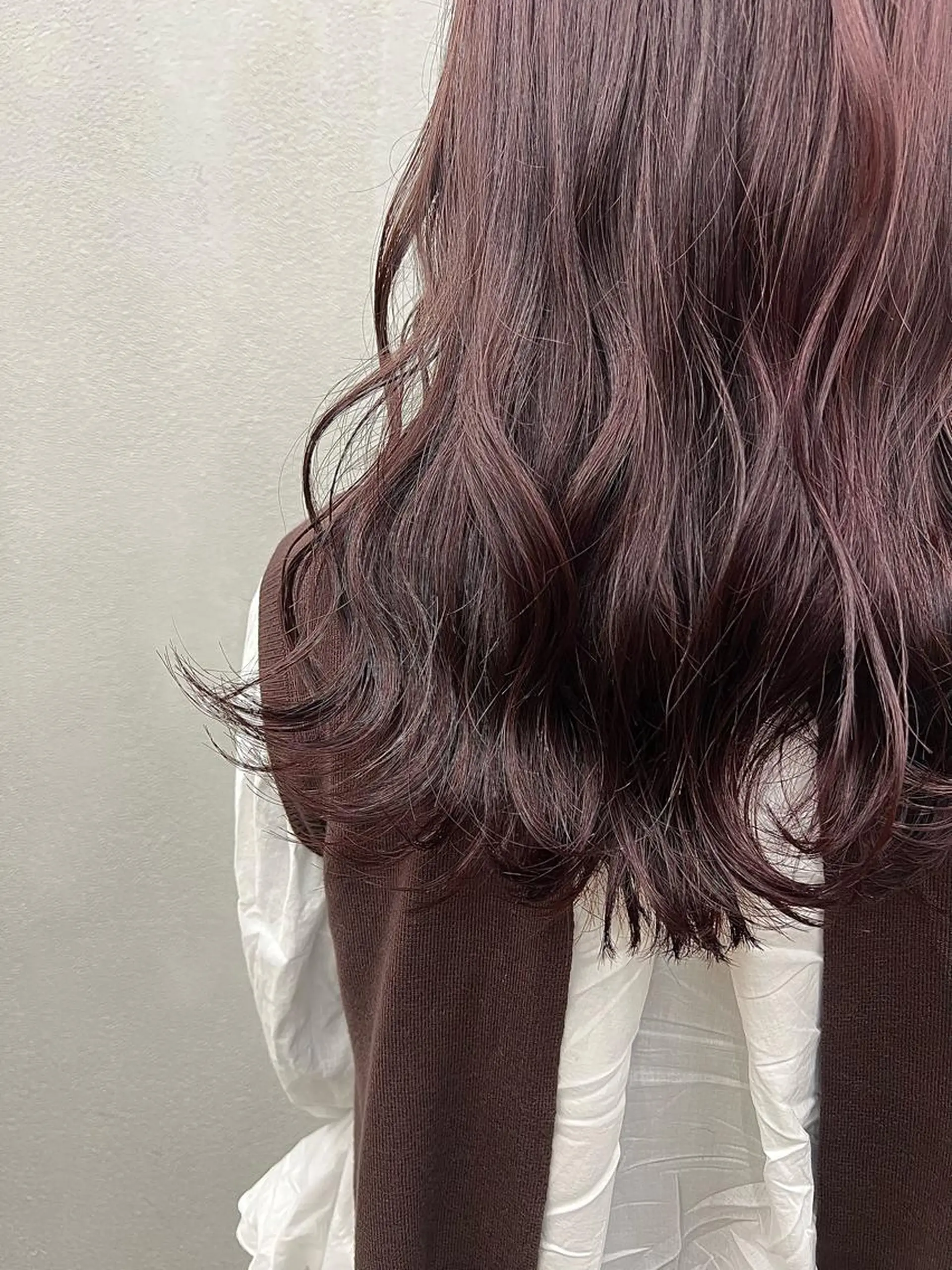 ロング カット ヘアカラー トリートメント 亀田 泰生のヘアスタイル