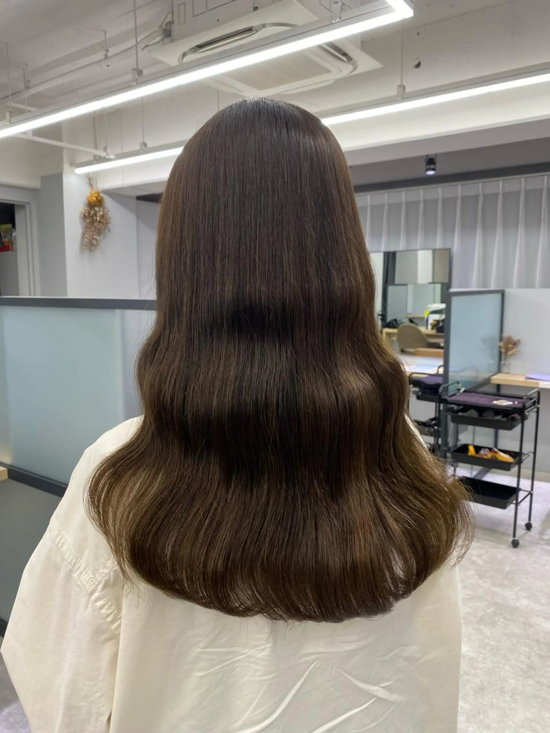 カラー オリーブカラー 金城 二千夏のヘアスタイル