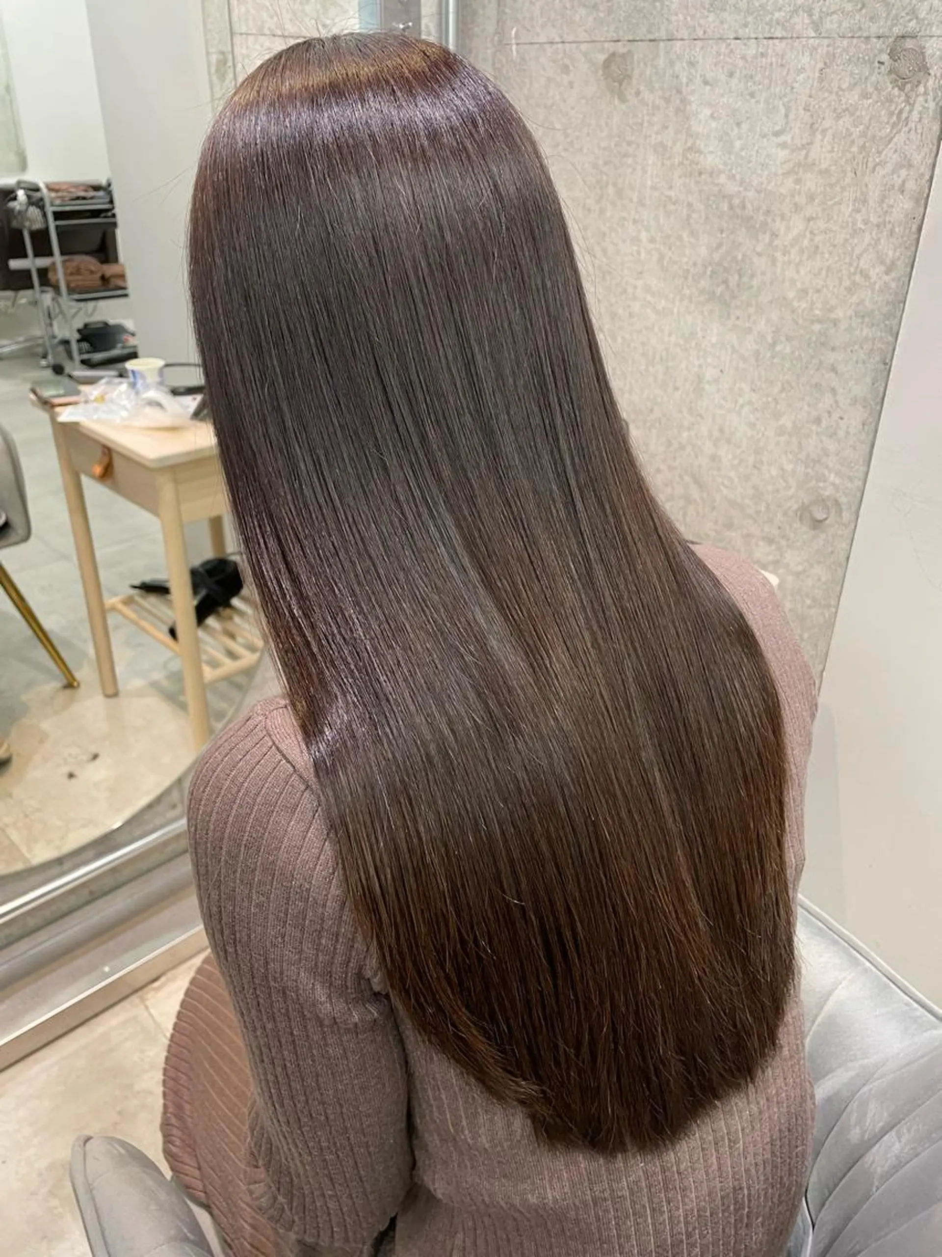 ロング カラー 髪質改善 トリートメント カット ヘアカラー パーソナルカラー 藤本夢のヘアスタイル