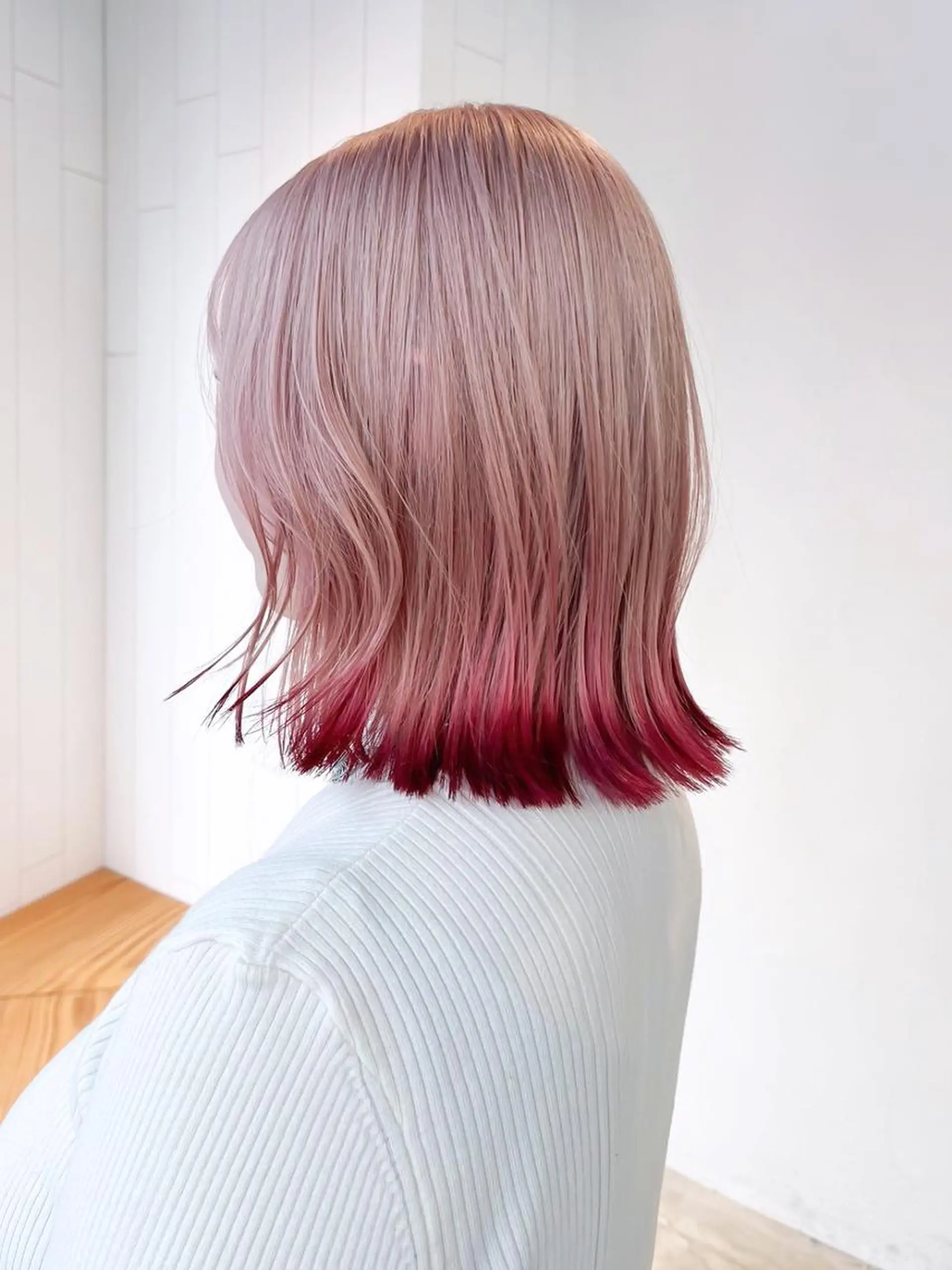 カラー ミディアム ピンクカラー カット ヘアカラー トリートメント ITby ALBUM 北千住店のヘアスタイル