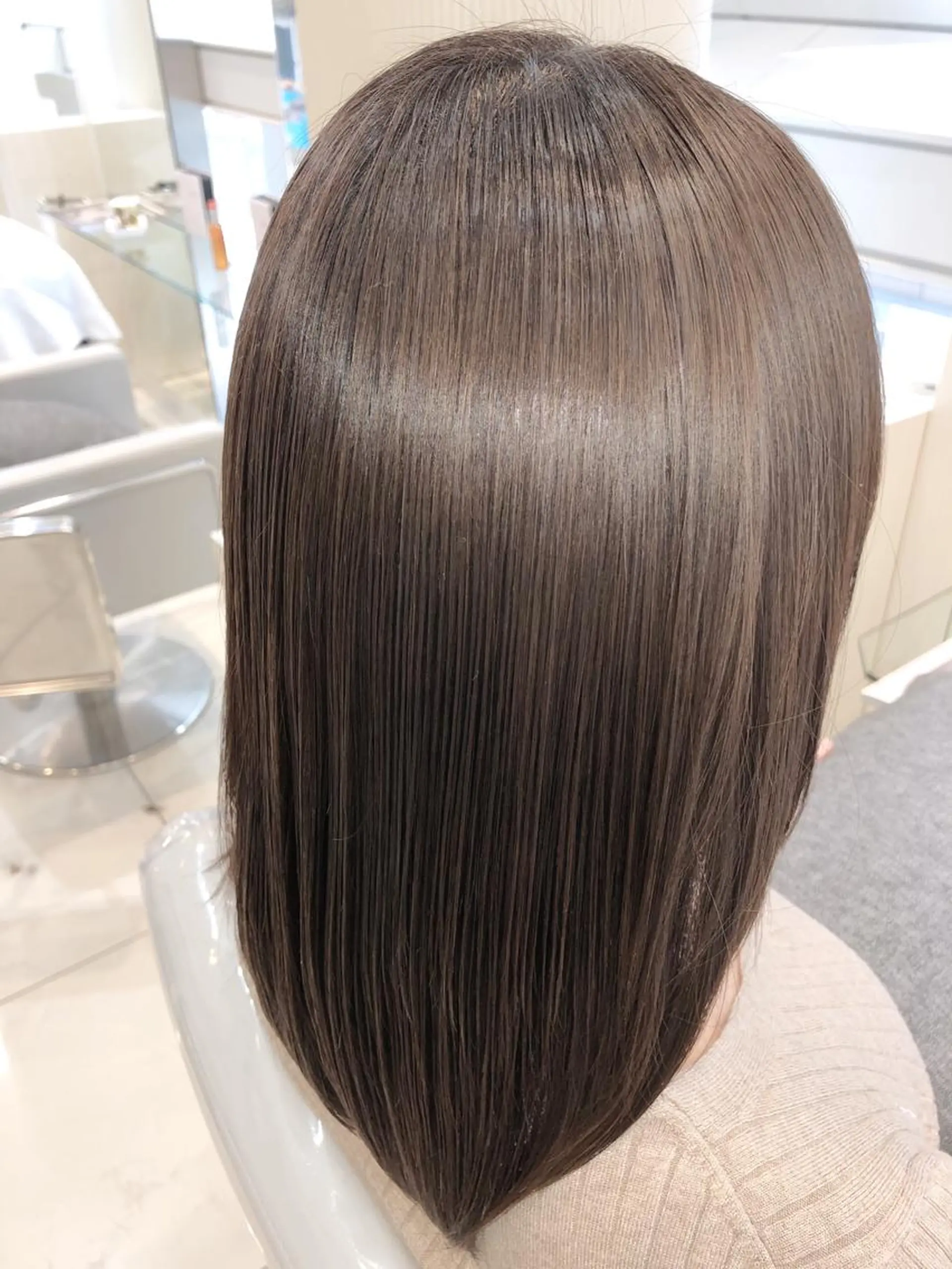 ミディアム カット ヘアカラー トリートメント 縮毛矯正/髪質改善/ ブリーチ/東陽町✨のヘアスタイル