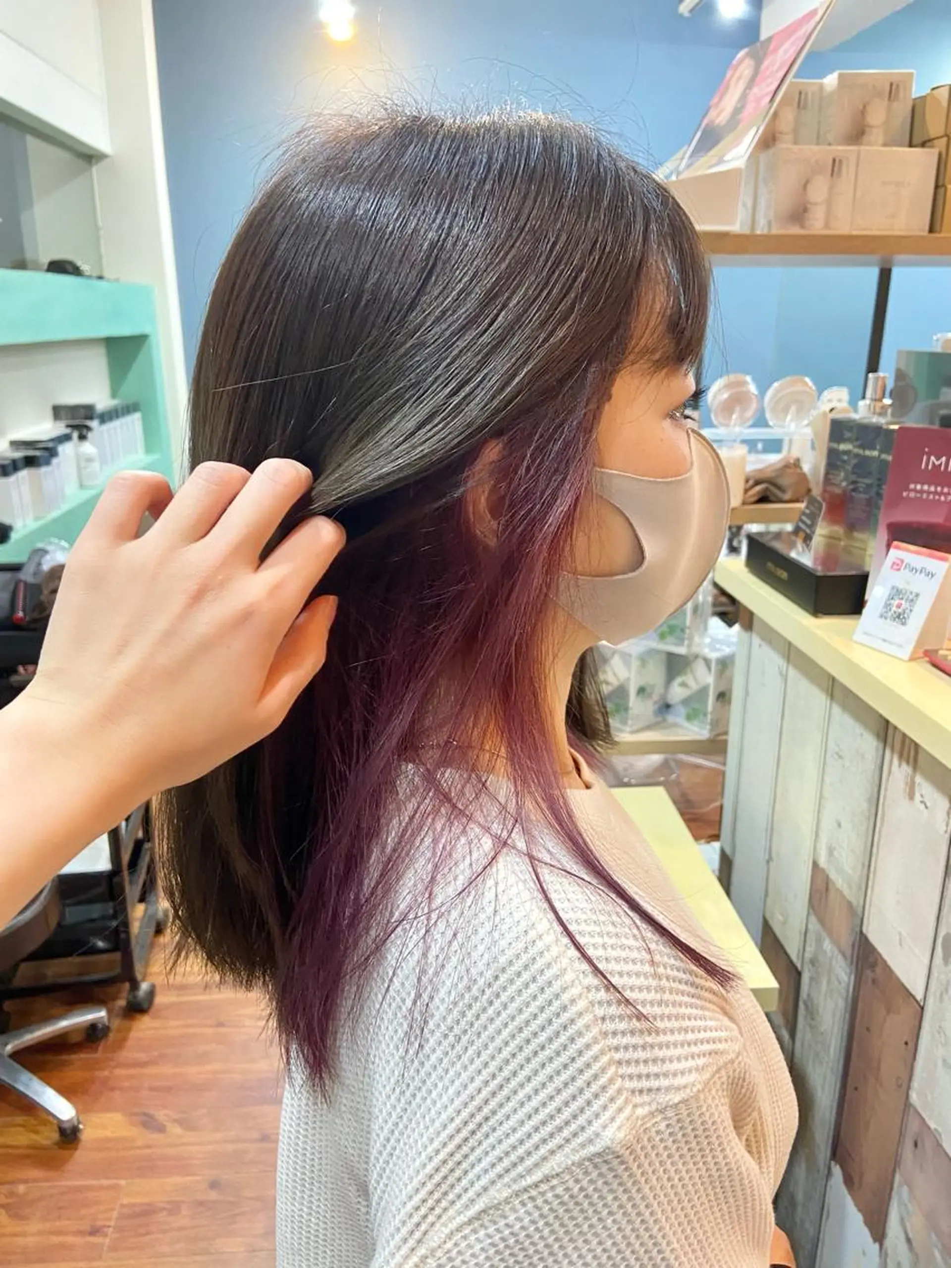 セミロング カラー インナーカラー 伏見稲荷/髪質改善/ ブリーチ/西川奈穂のヘアスタイル