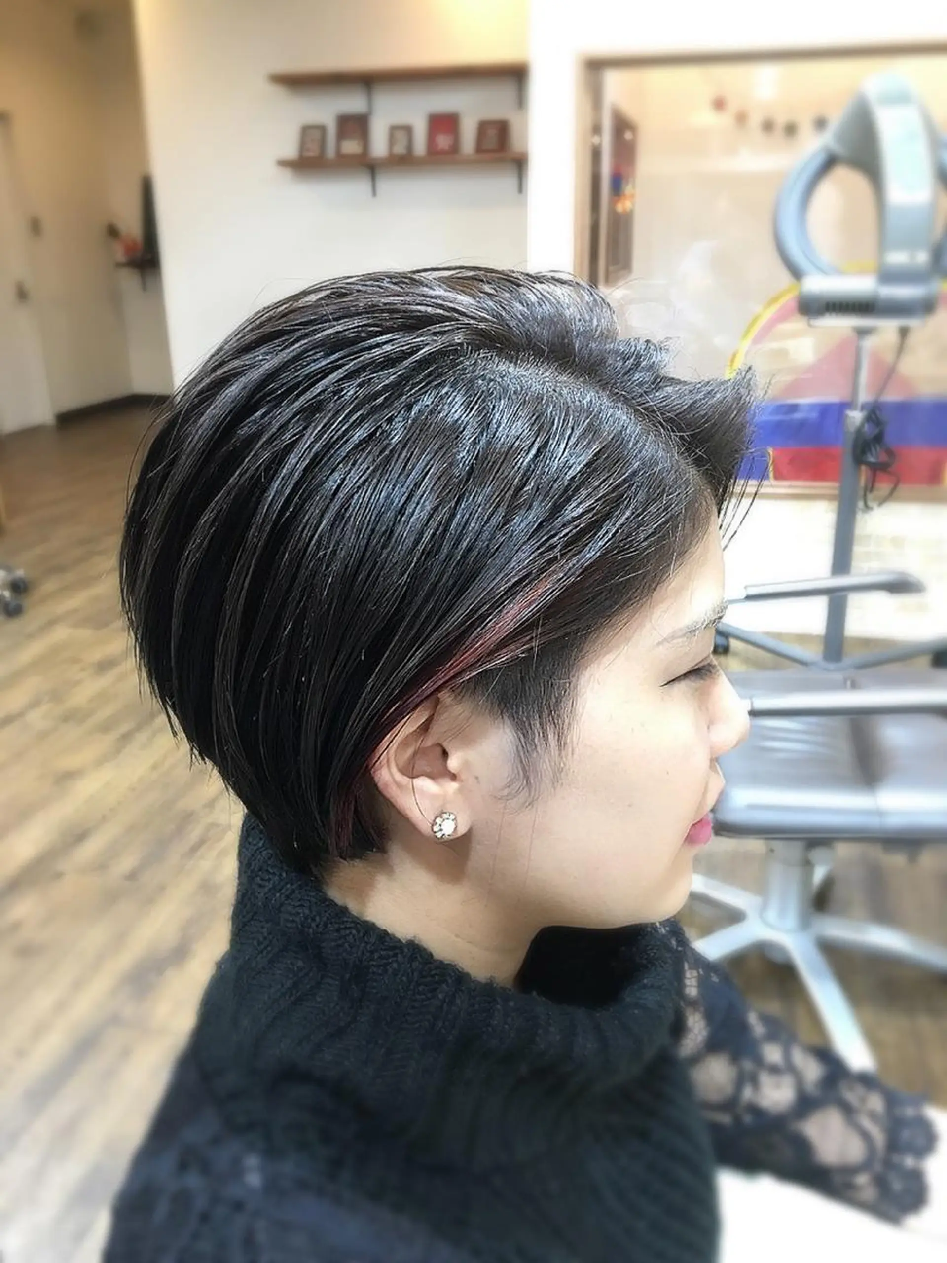 ショート カラー 藤井 一輝のヘアスタイル
