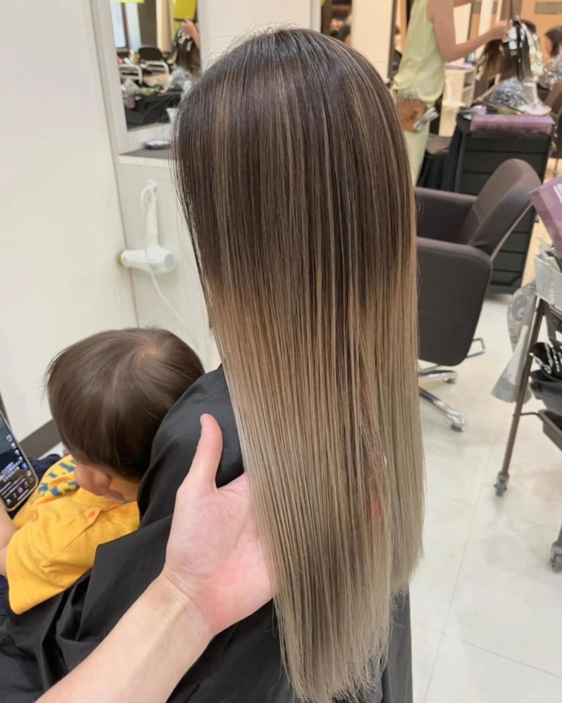 ショート カラー パーマ ヘアアレンジ メンズ メンズバレイヤージュ メンズブリーチ メンズハイライト メンズハイトーン メンズインナーカラー yasu ヤスのヘアスタイル