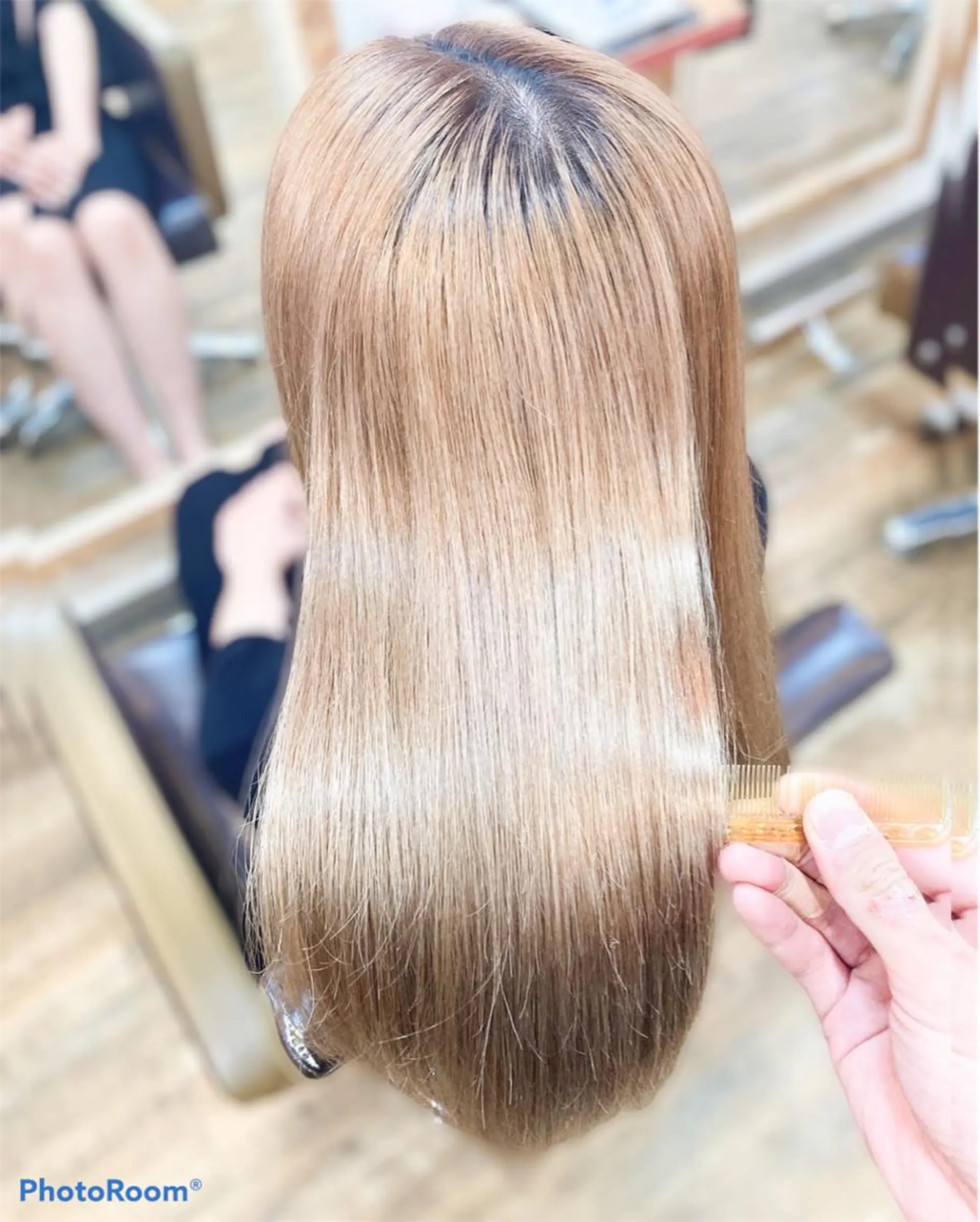 ロング ハイライト 髪質改善 韓国風ヘア レイヤーカット 絹髪に小顔レイヤー KASHIのヘアスタイル